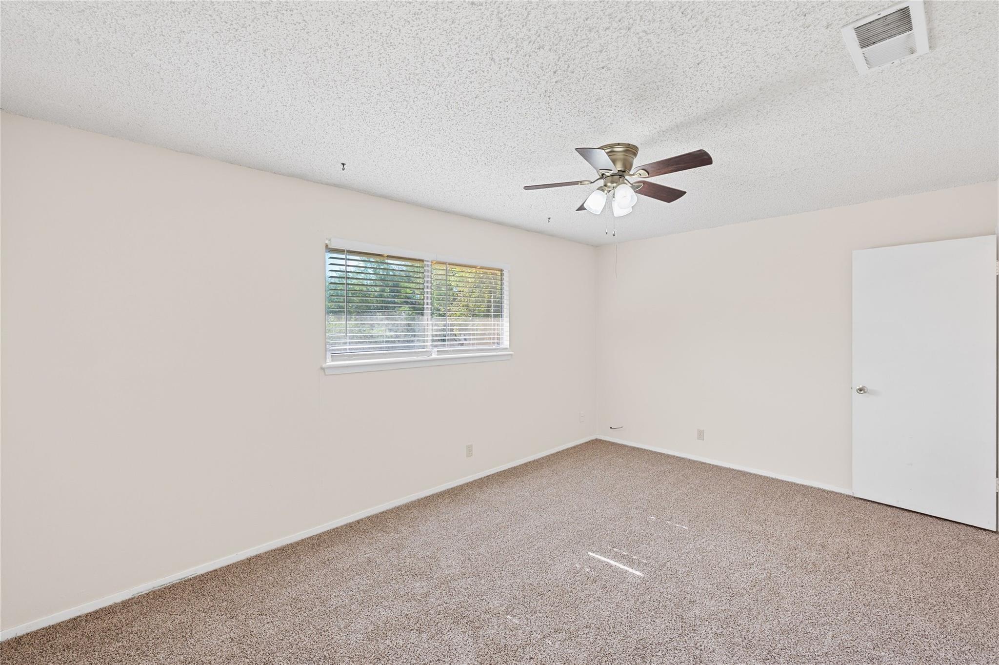 7405 Brookhollow Dr Property Photo 15