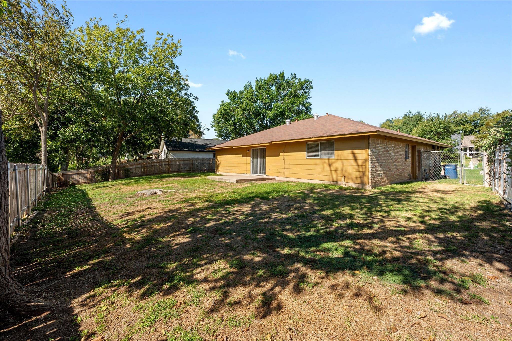 7405 Brookhollow Dr Property Photo 25