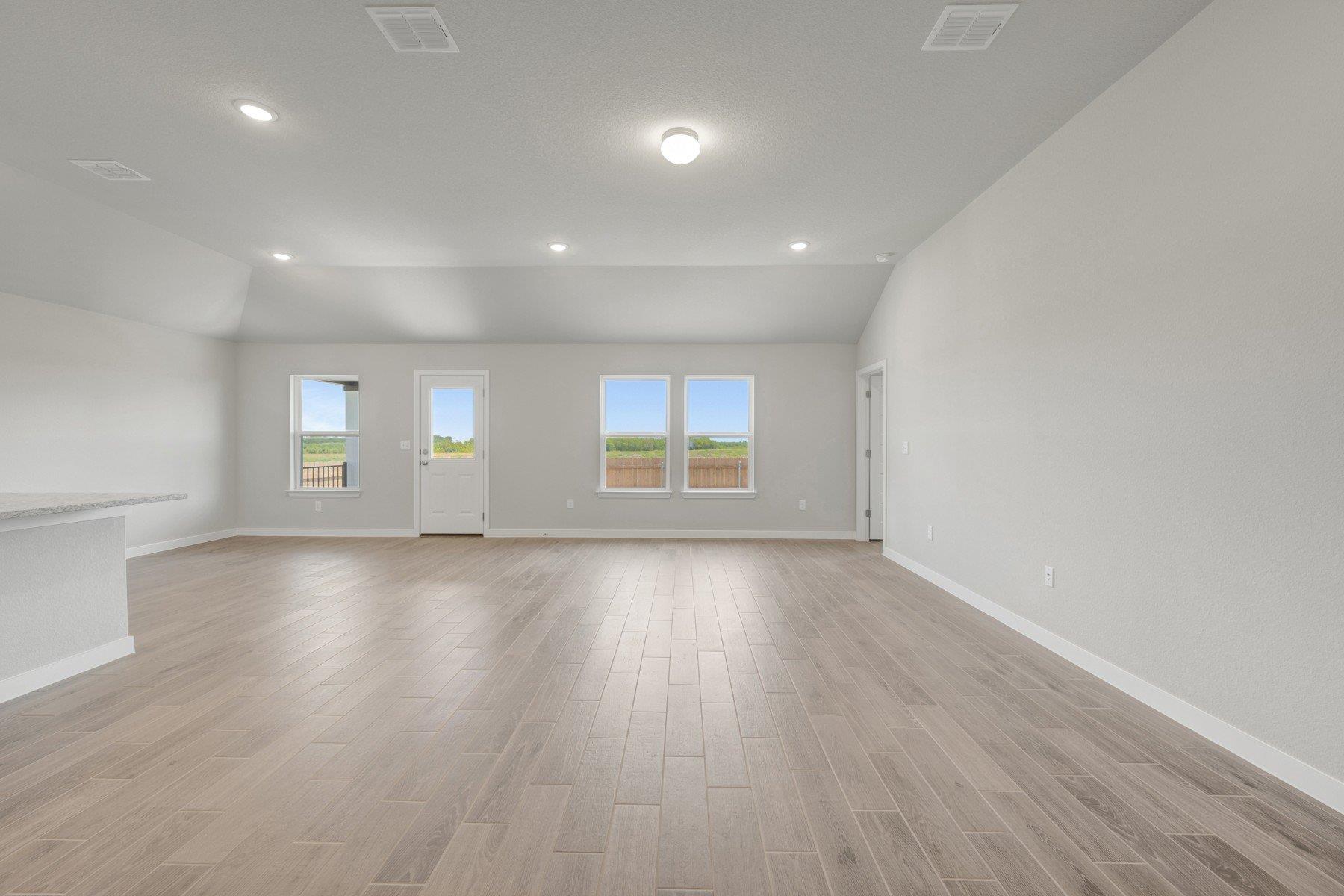 10100 Majestic Hawk Way Property Photo 7