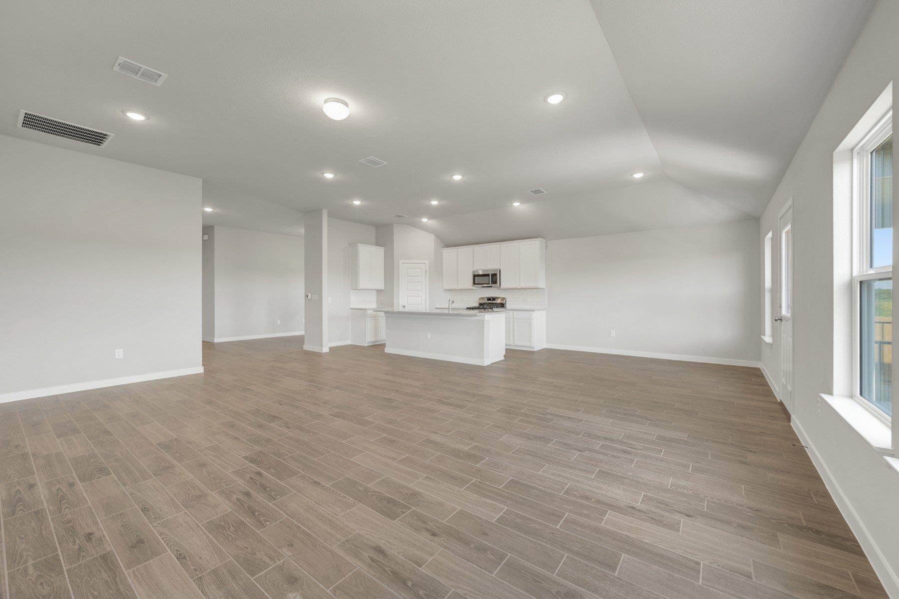 10100 Majestic Hawk Way Property Photo 16