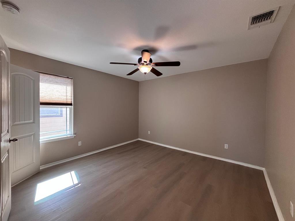 1405 Berlin Ln Property Photo 5