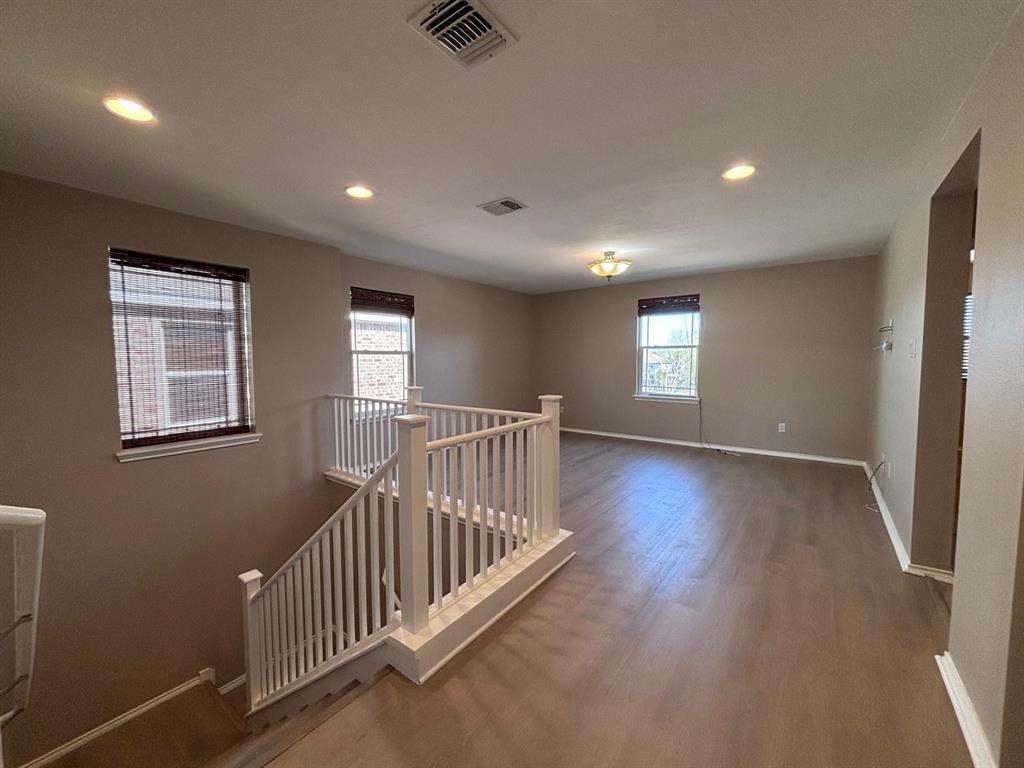 1405 Berlin Ln Property Photo 6