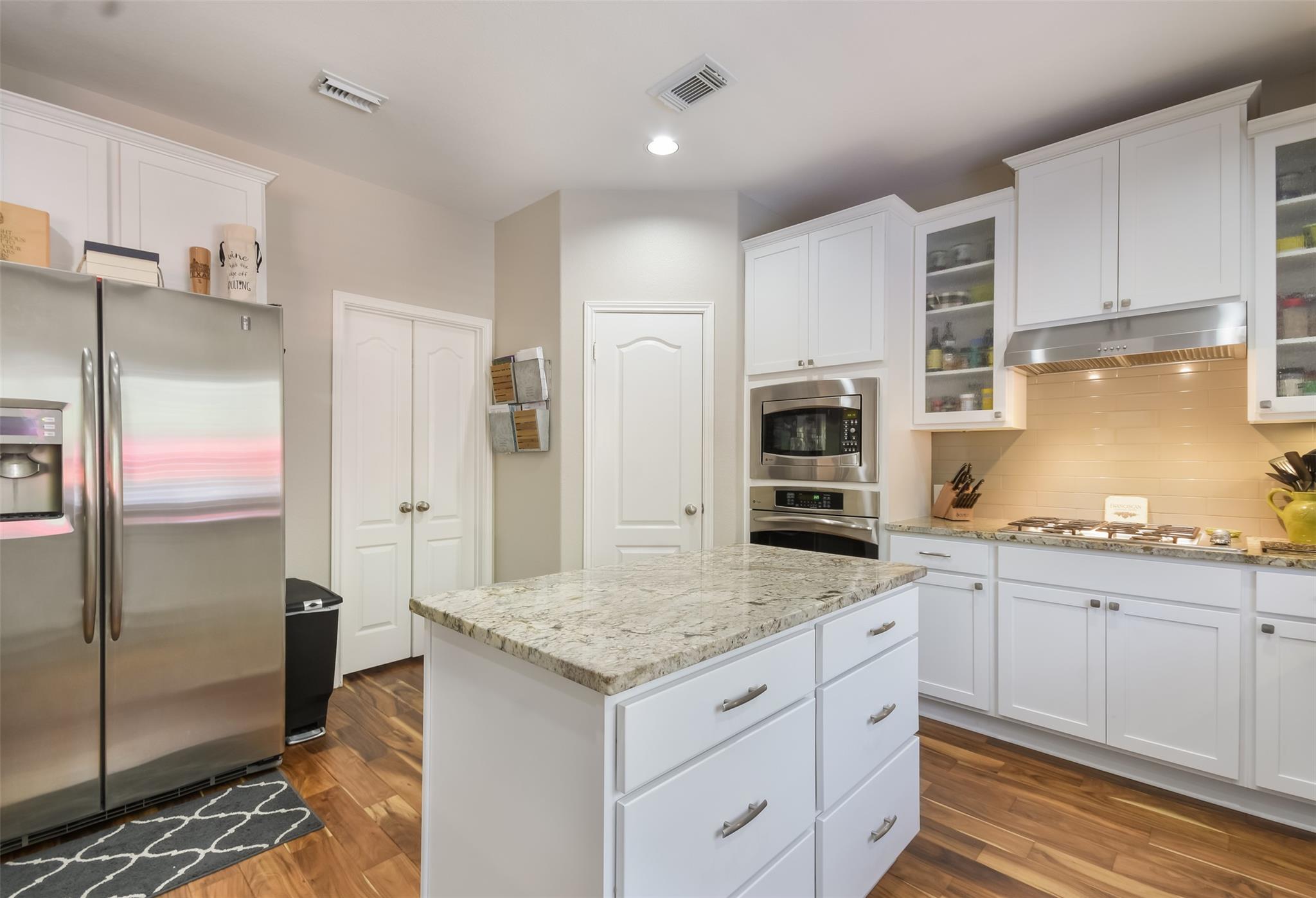 3224 Summer Canyon Dr Property Photo 13