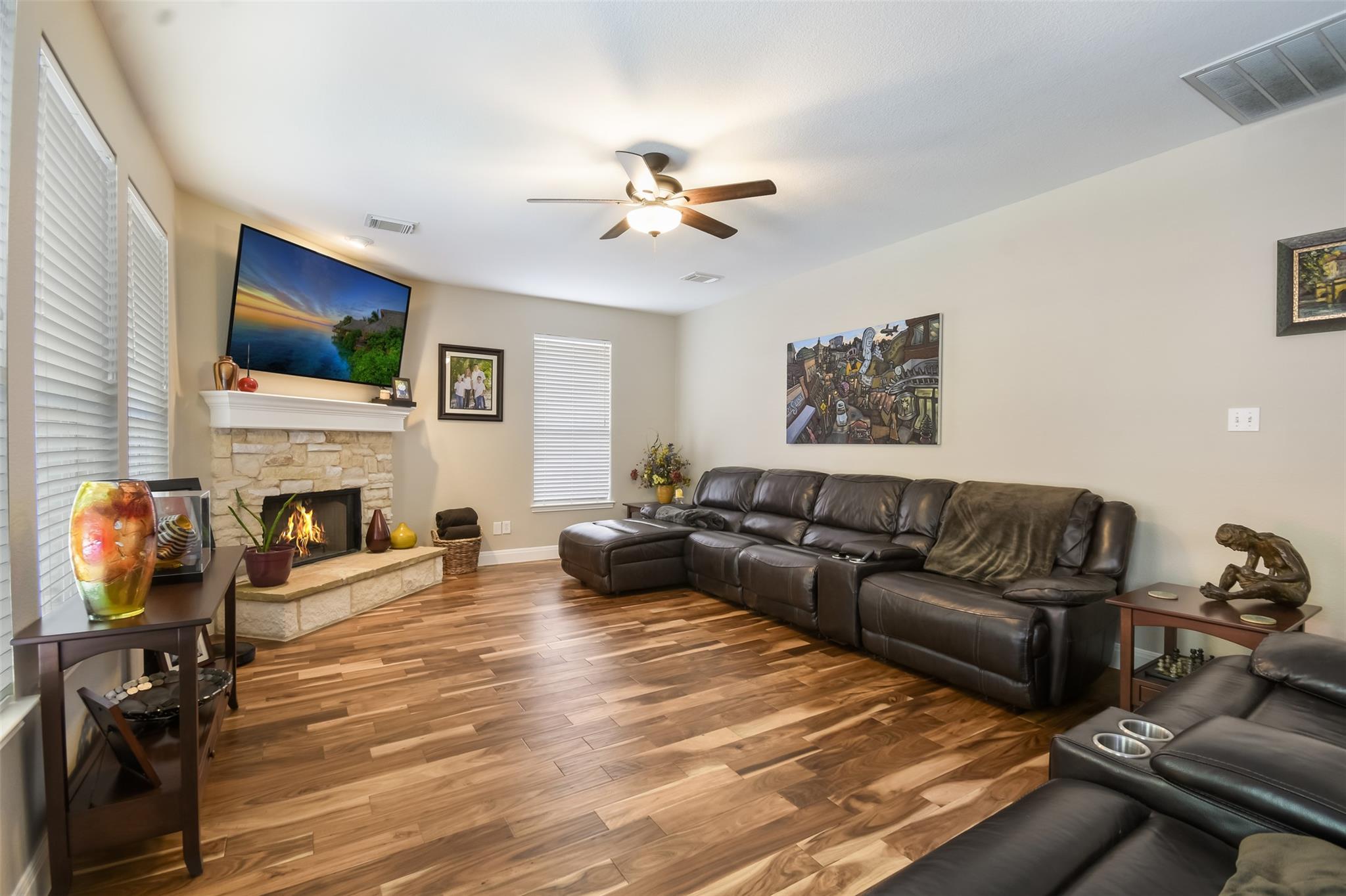 3224 Summer Canyon Dr Property Photo 16
