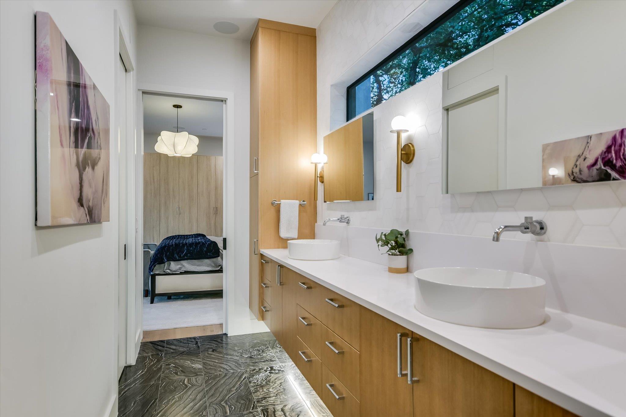 403 Ridgewood None Property Photo 18