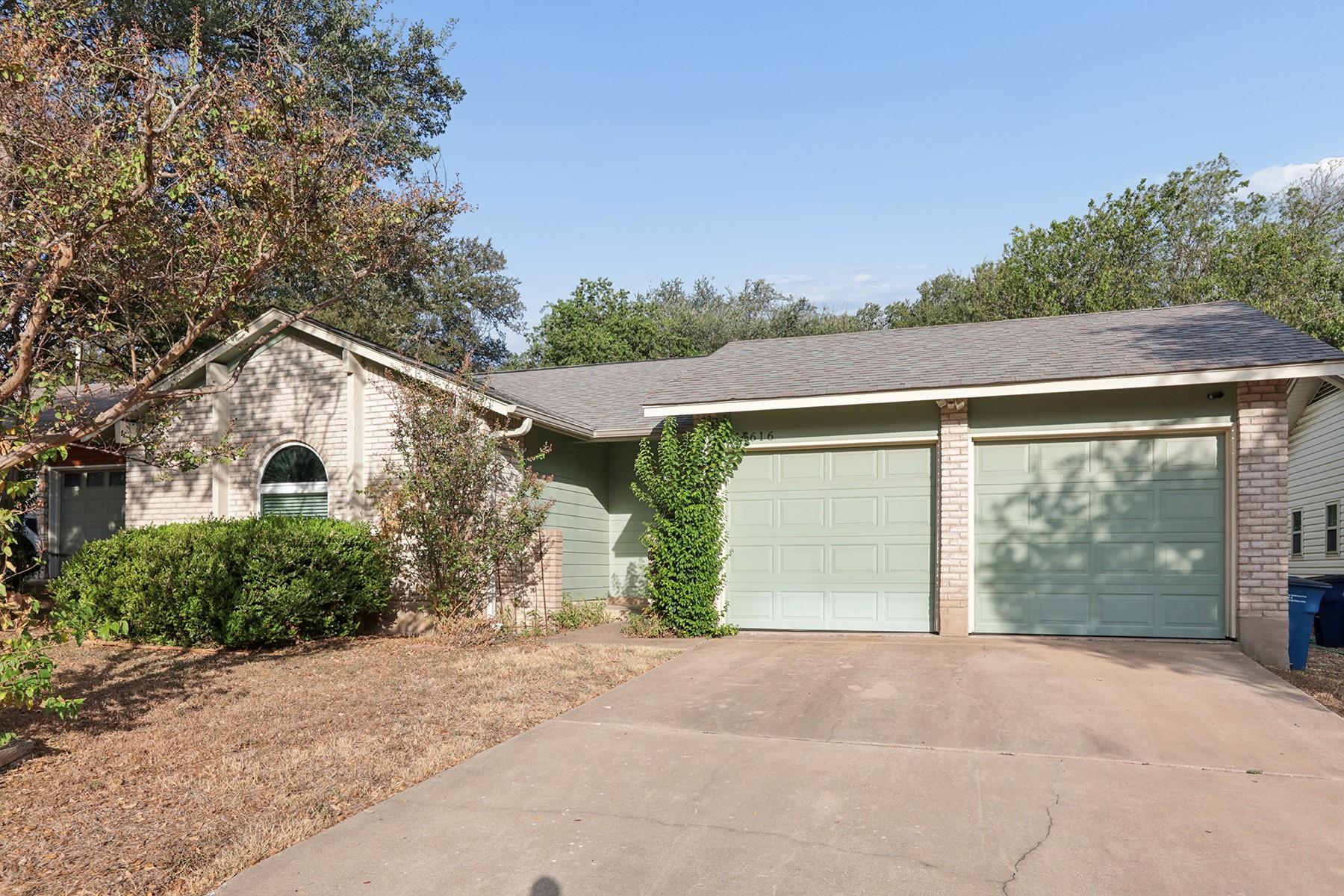 11616 Fast Horse Dr Property Photo 2