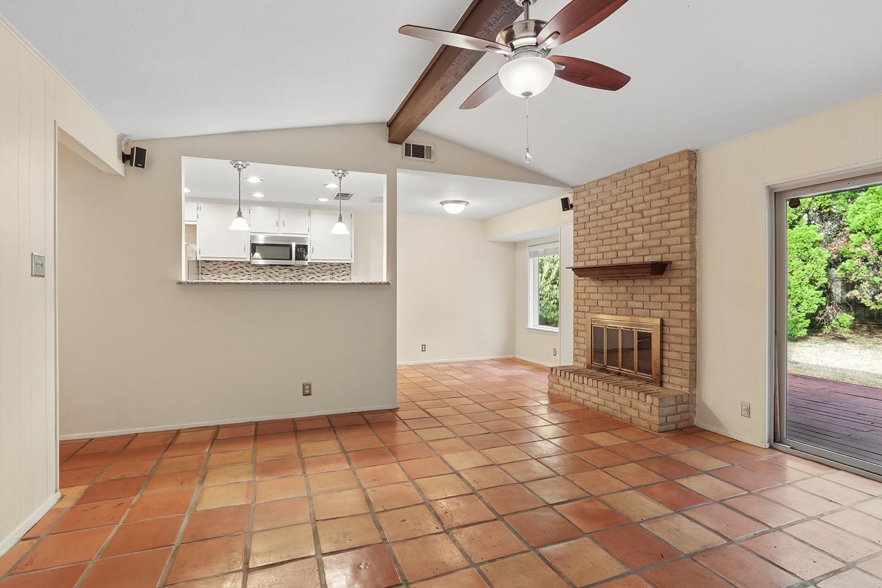 11616 Fast Horse Dr Property Photo 5