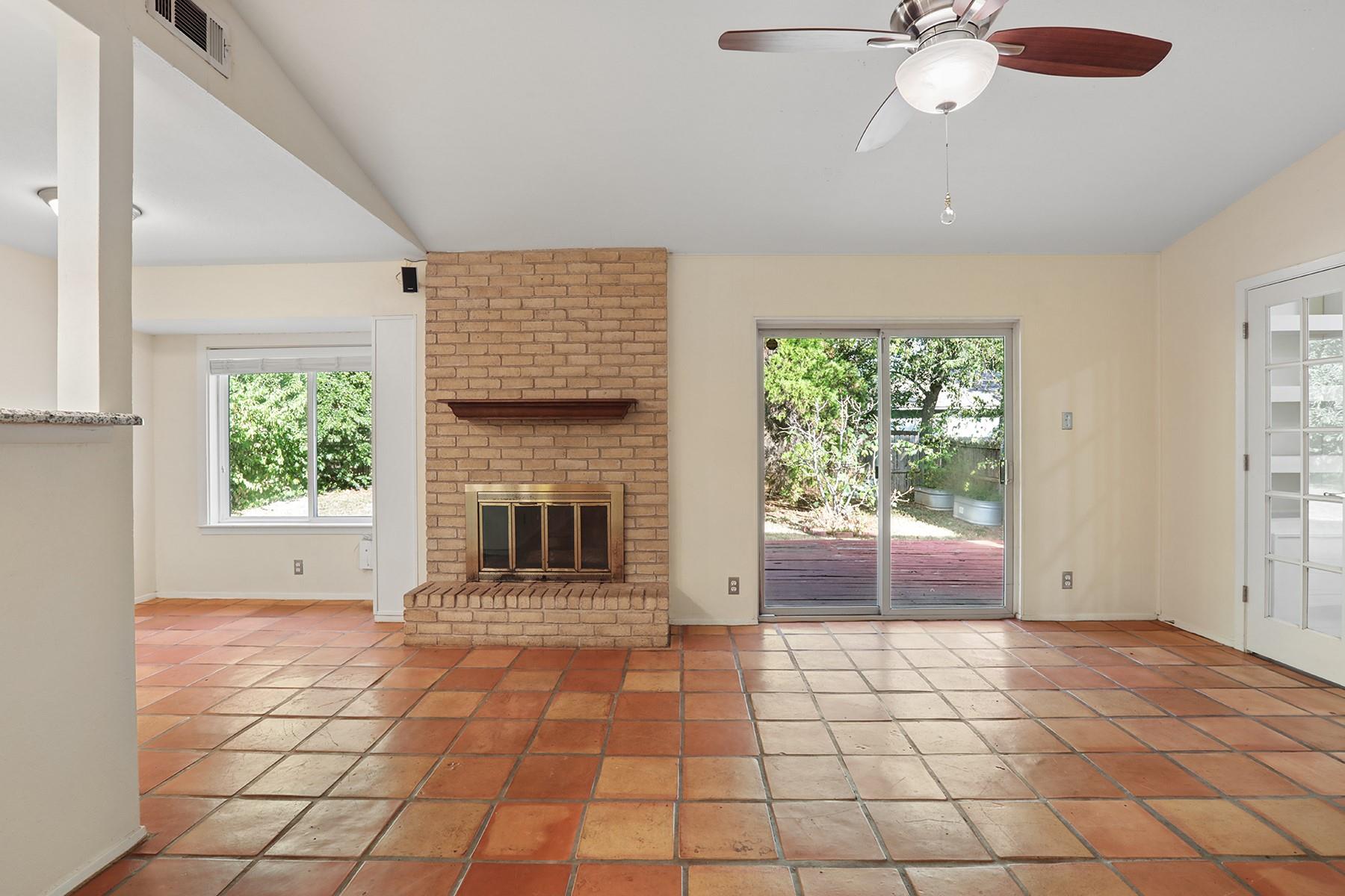 11616 Fast Horse Dr Property Photo 6