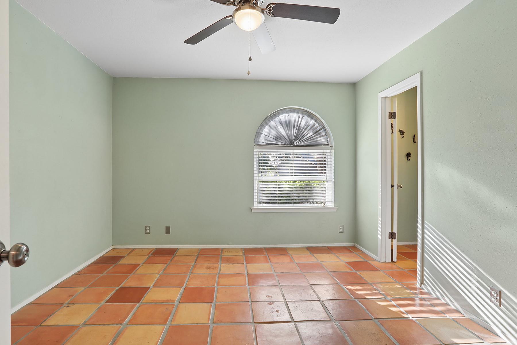 11616 Fast Horse Dr Property Photo 11