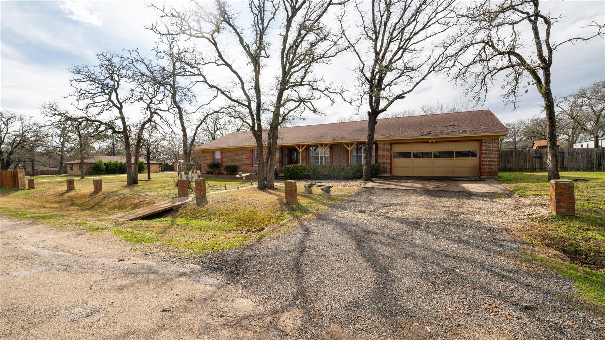 159 Oak Park One Property Photo