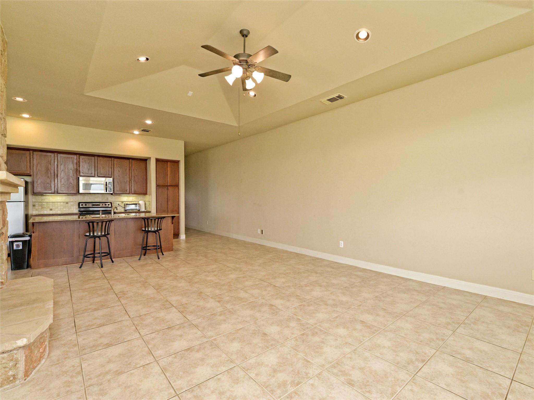 1908 Kahala Sunset Dr #h Property Photo 7