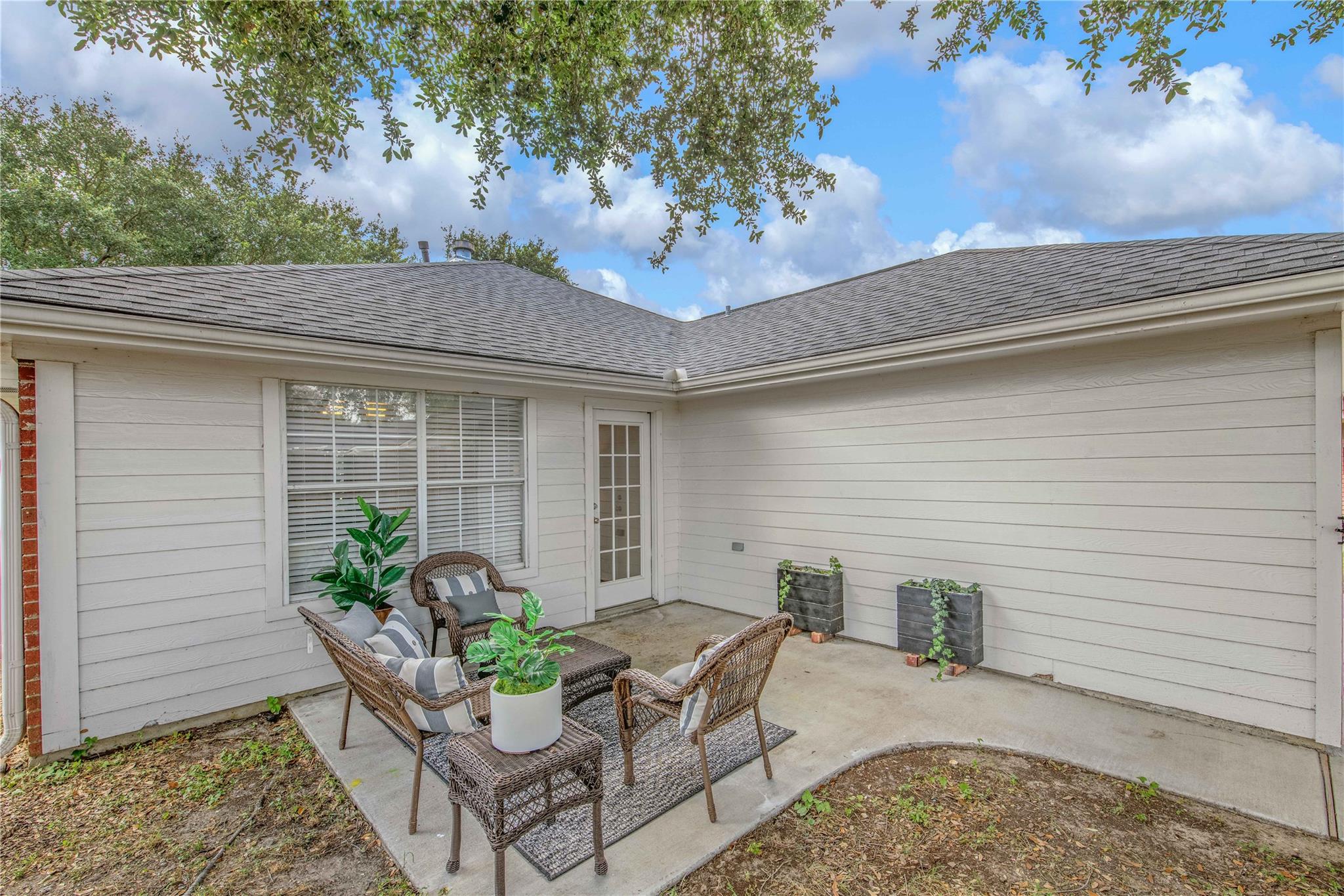 805 Azalea Ct Property Photo 29
