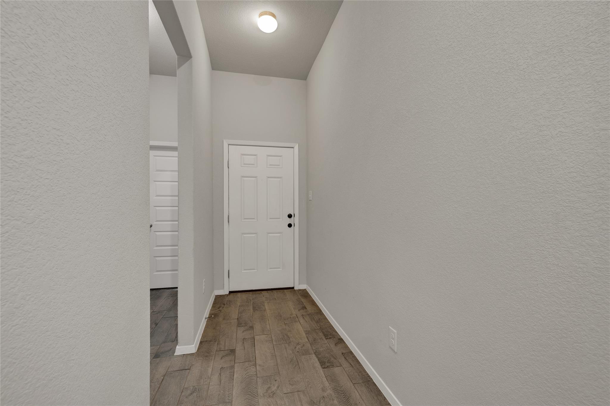 220 Sage Meadows Dr Property Photo 2