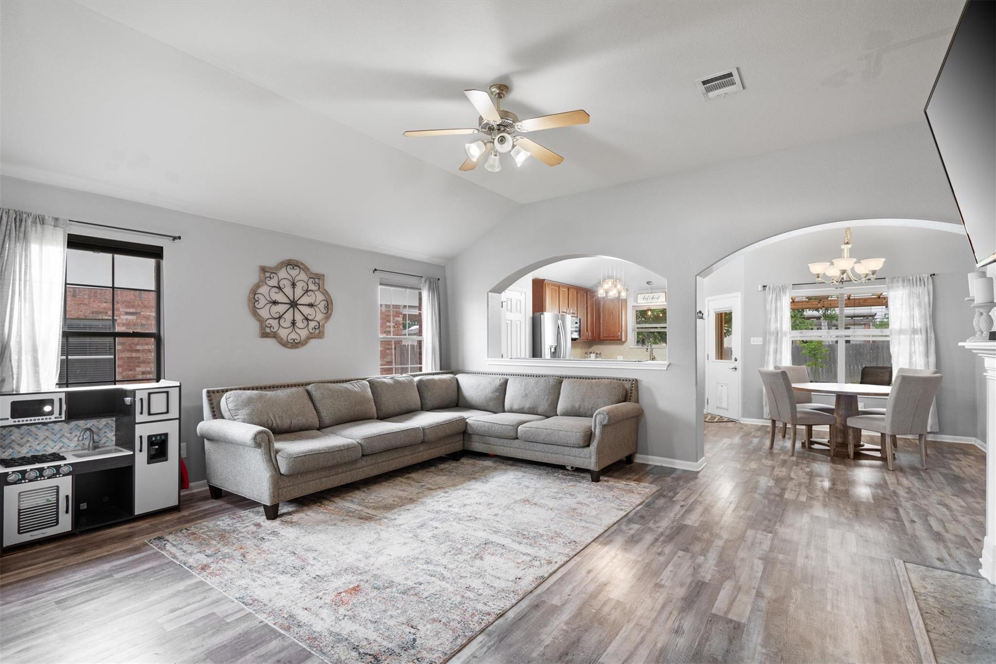 18337 Masi Loop Property Photo