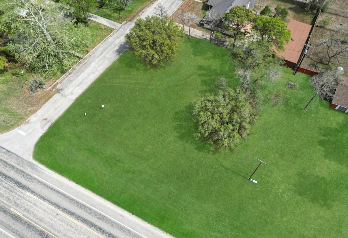 1900 Chukar St Property Photo 4