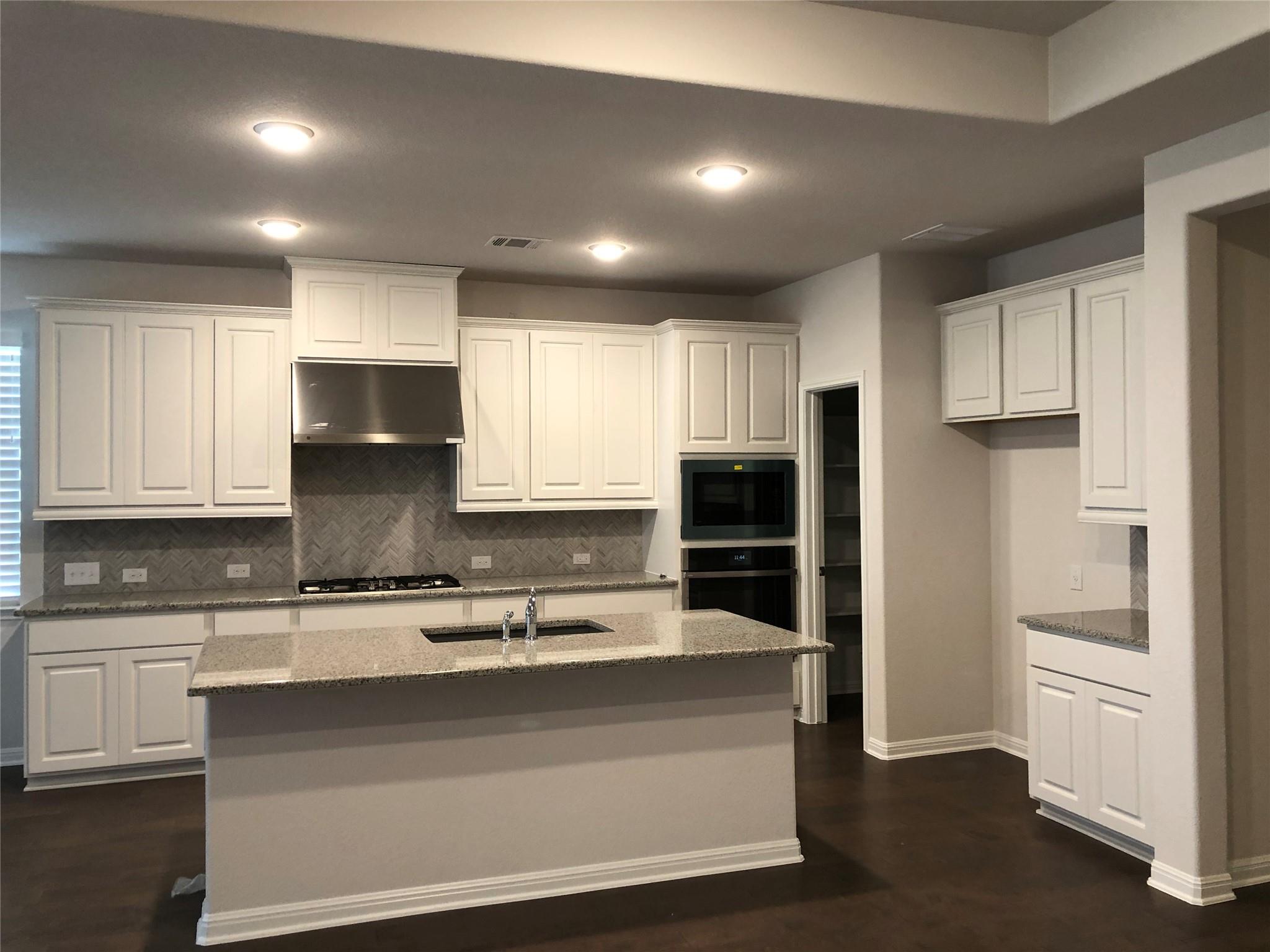 2746 Fortezza Way Property Photo 6