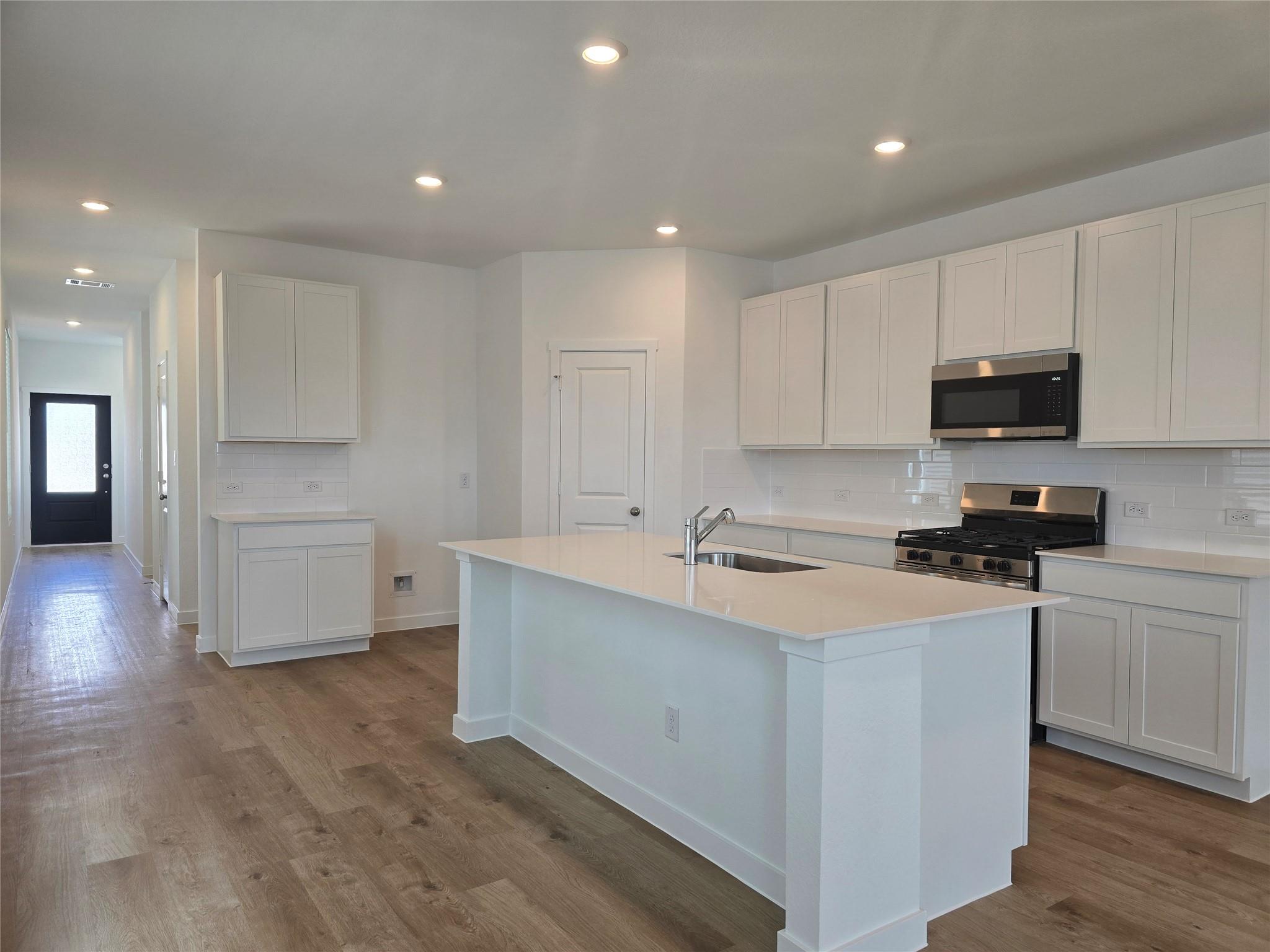 229 Mets Way Property Photo 11