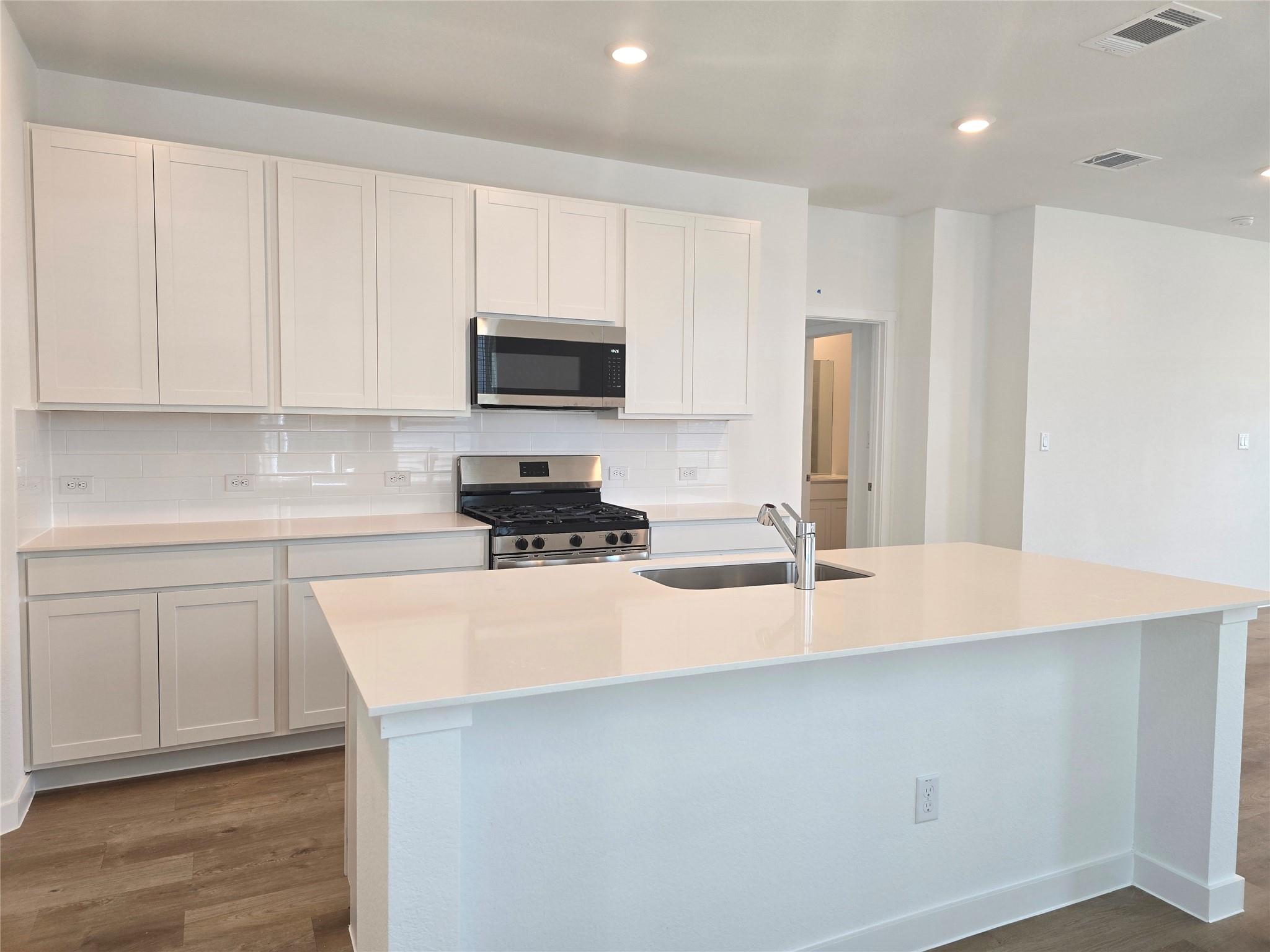 229 Mets Way Property Photo 12