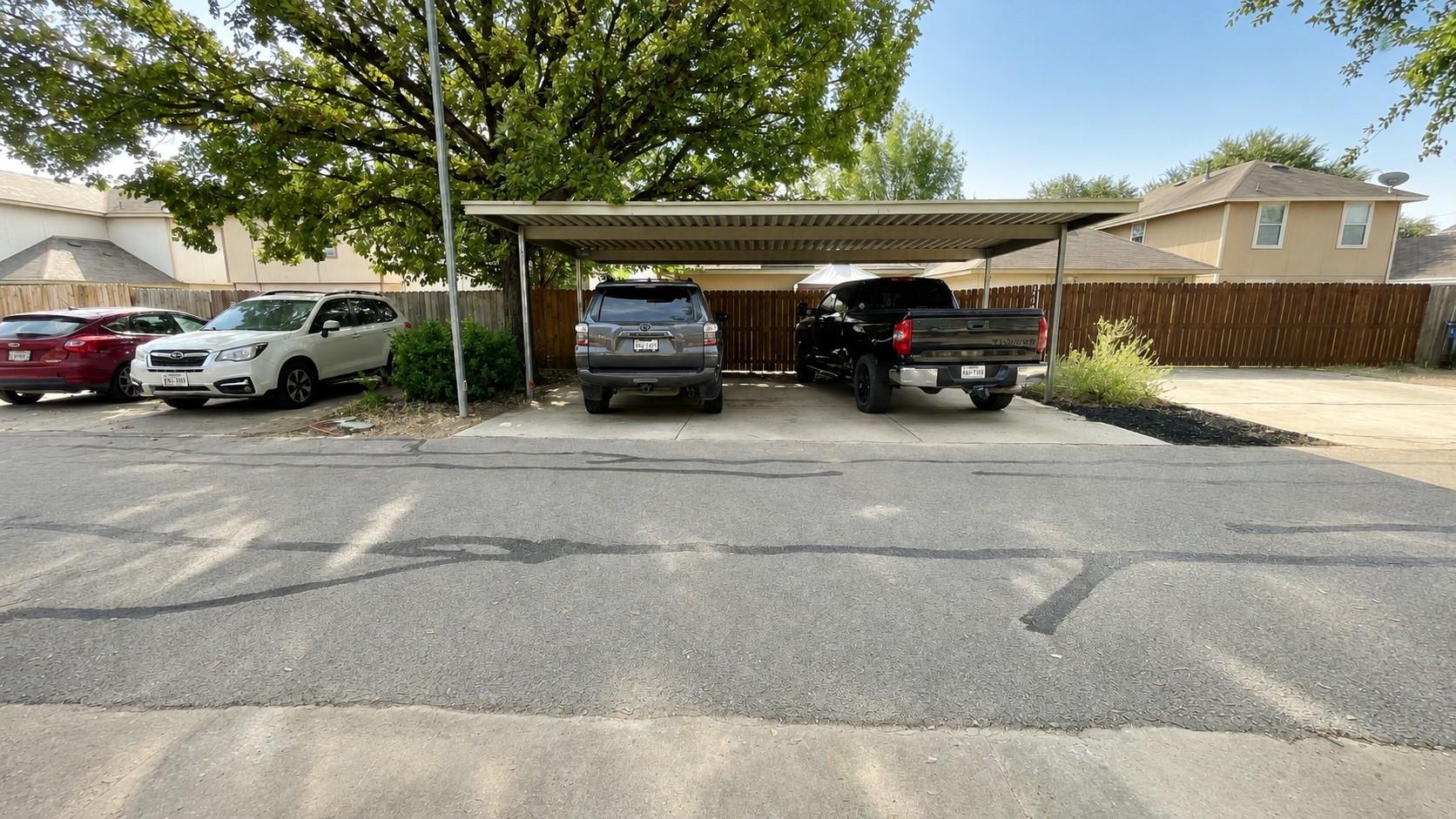 4510 Felicity Ln Property Photo 2