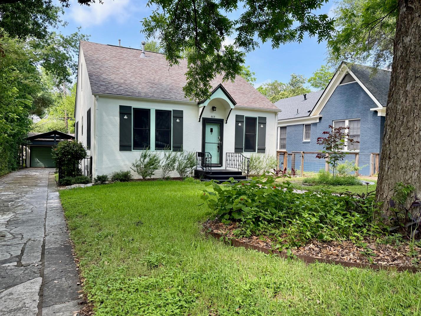 605 Texas Ave Property Photo 1