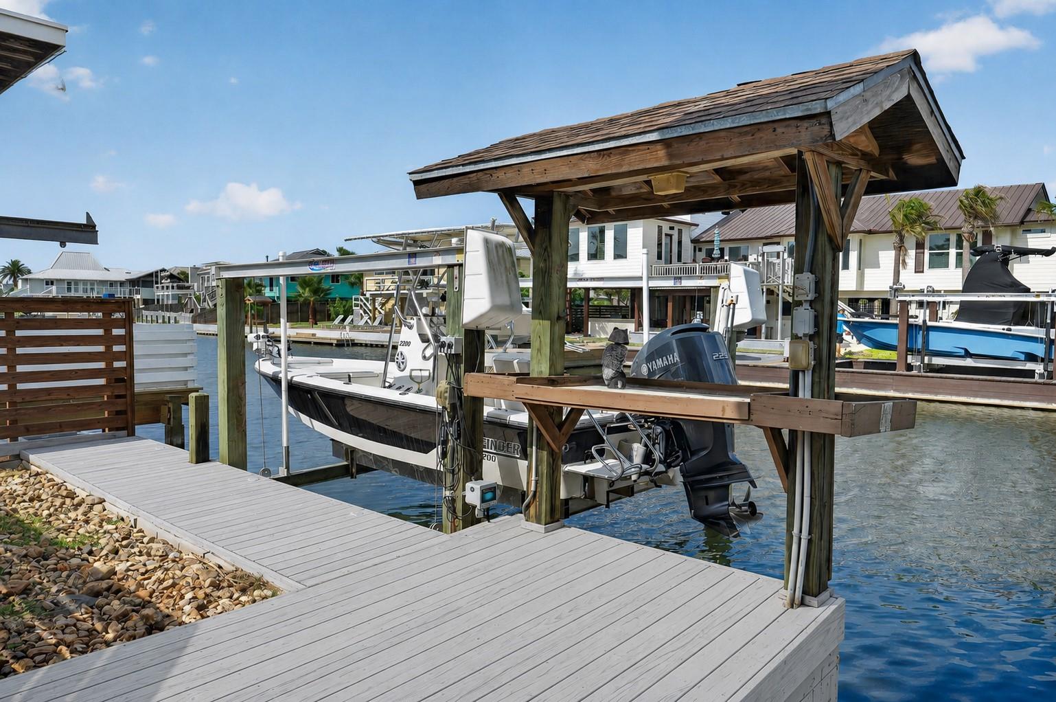 1881 Bay Shore Dr Property Photo 8