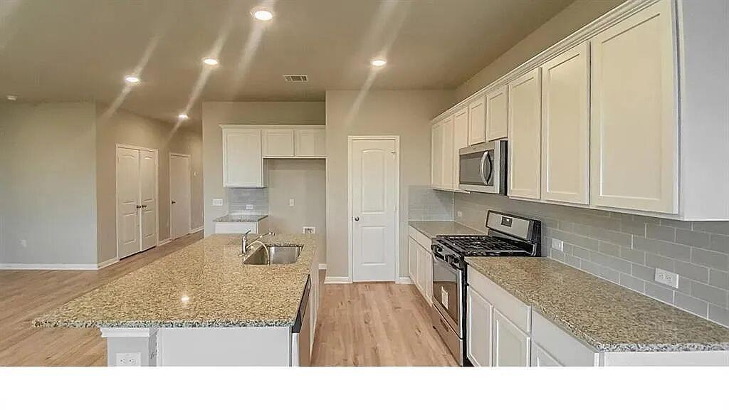 10612 Gonzales Ranger Pass Property Photo 12