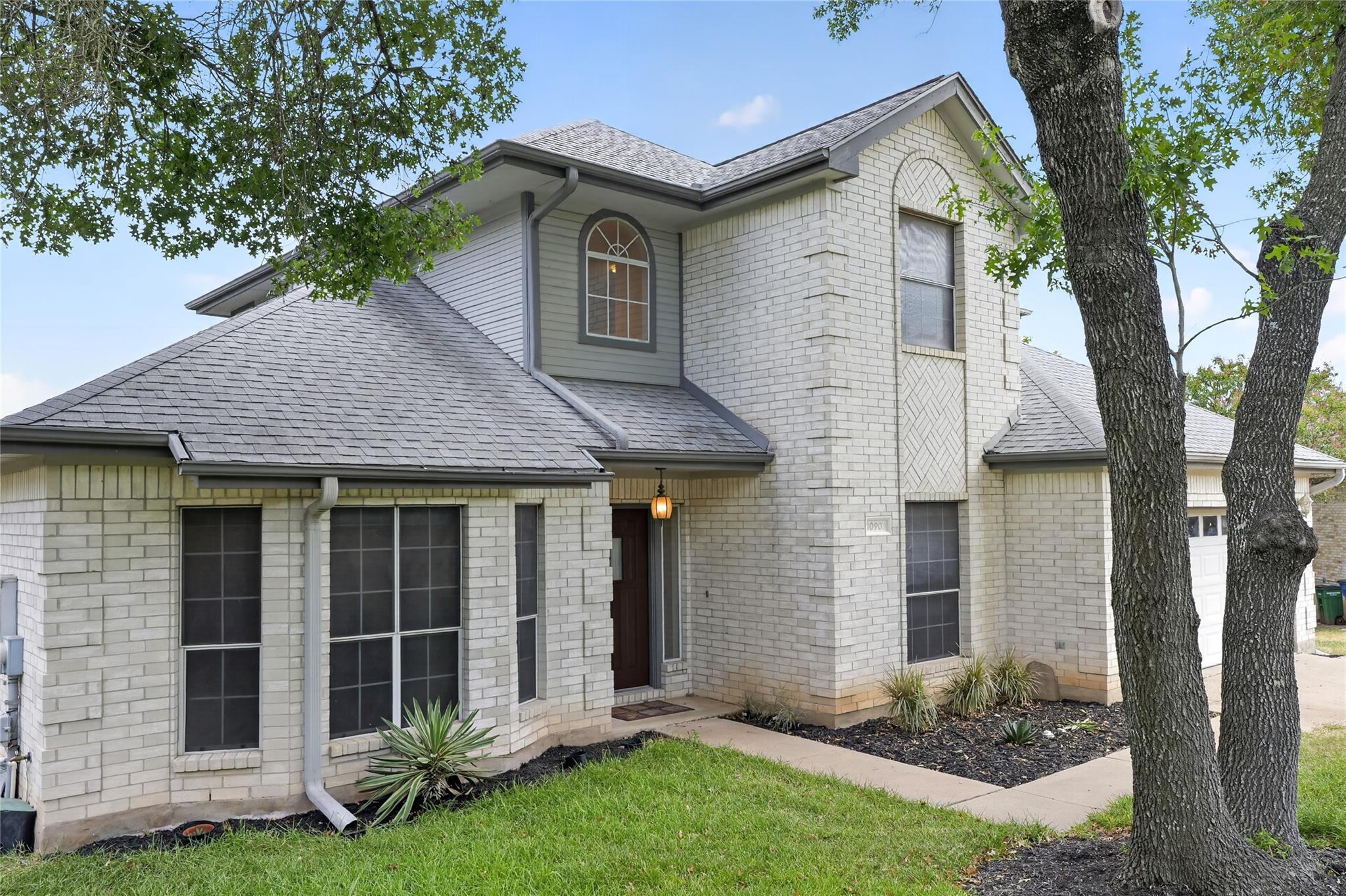 10903 Galleria Cv Property Photo 2