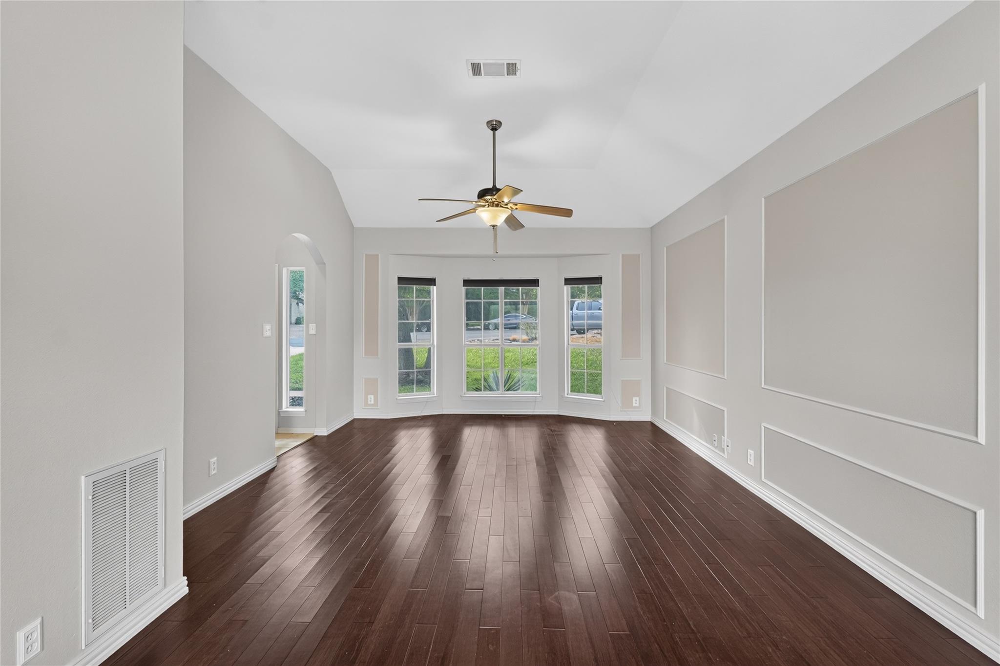 10903 Galleria Cv Property Photo 12