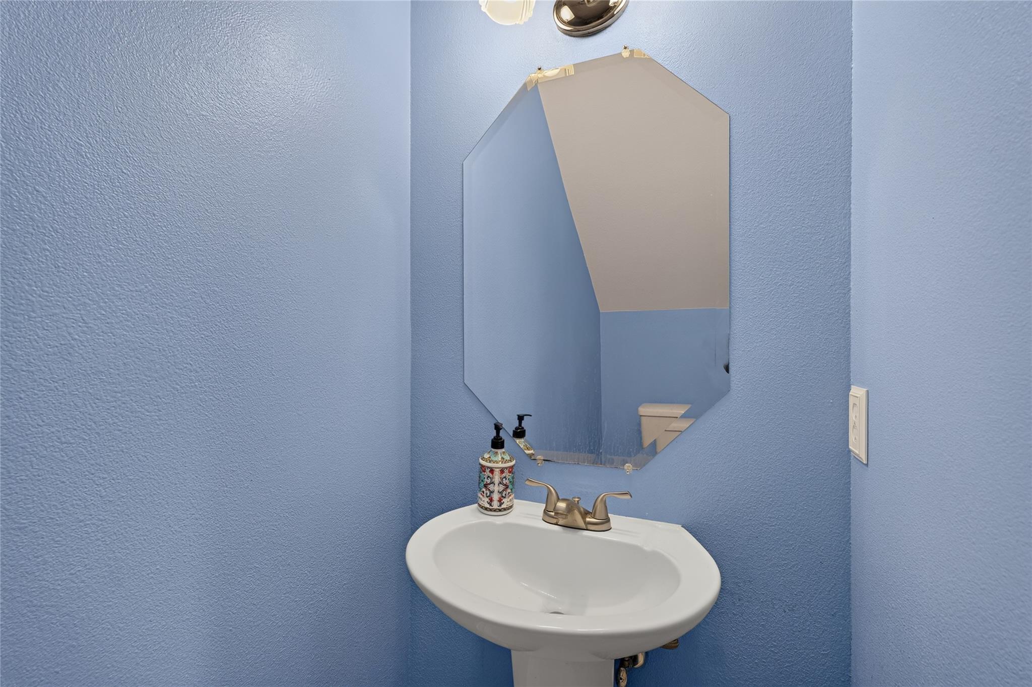 10903 Galleria Cv Property Photo 20