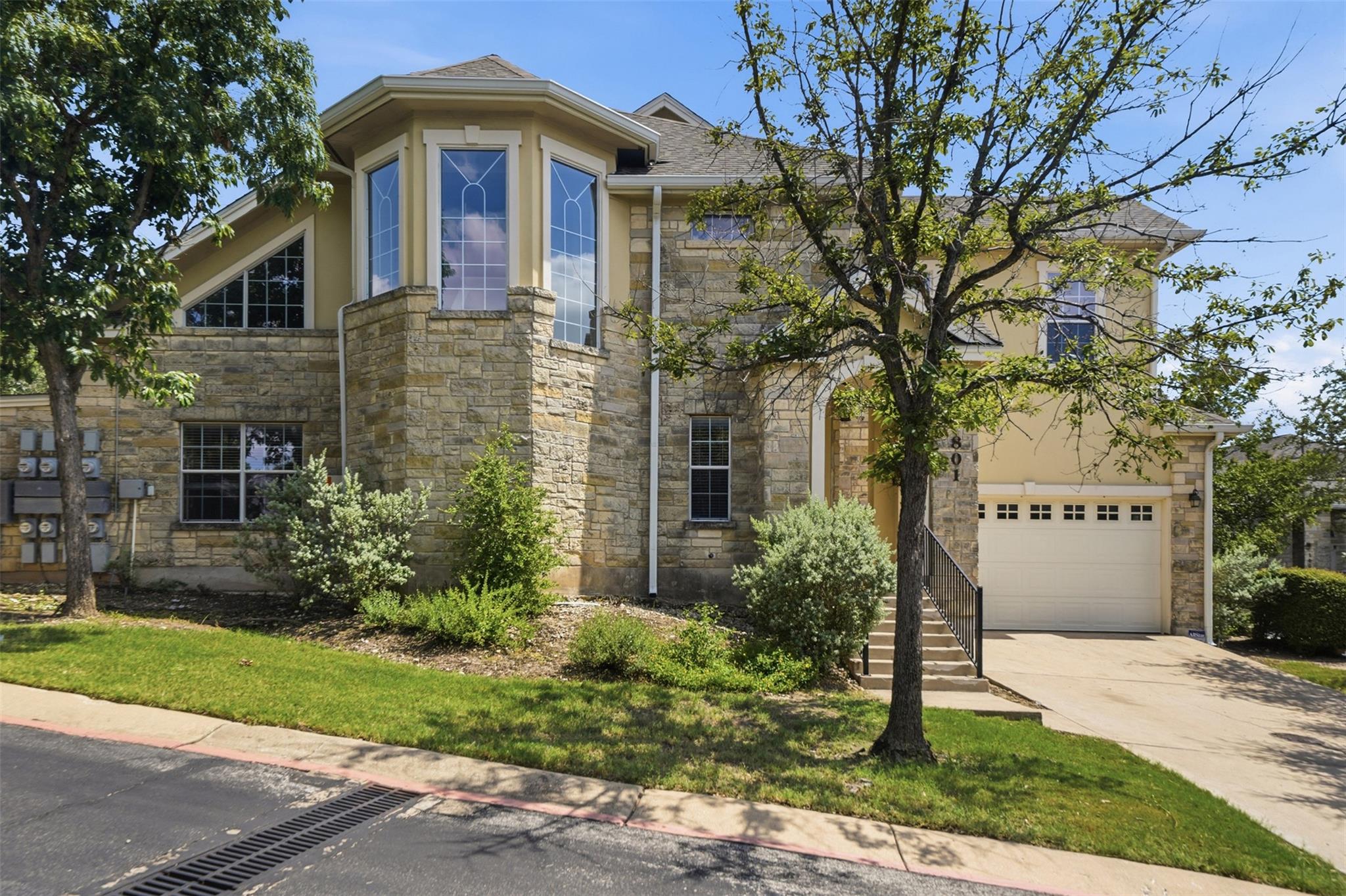 10300 Morado Cv #801 Property Photo 3