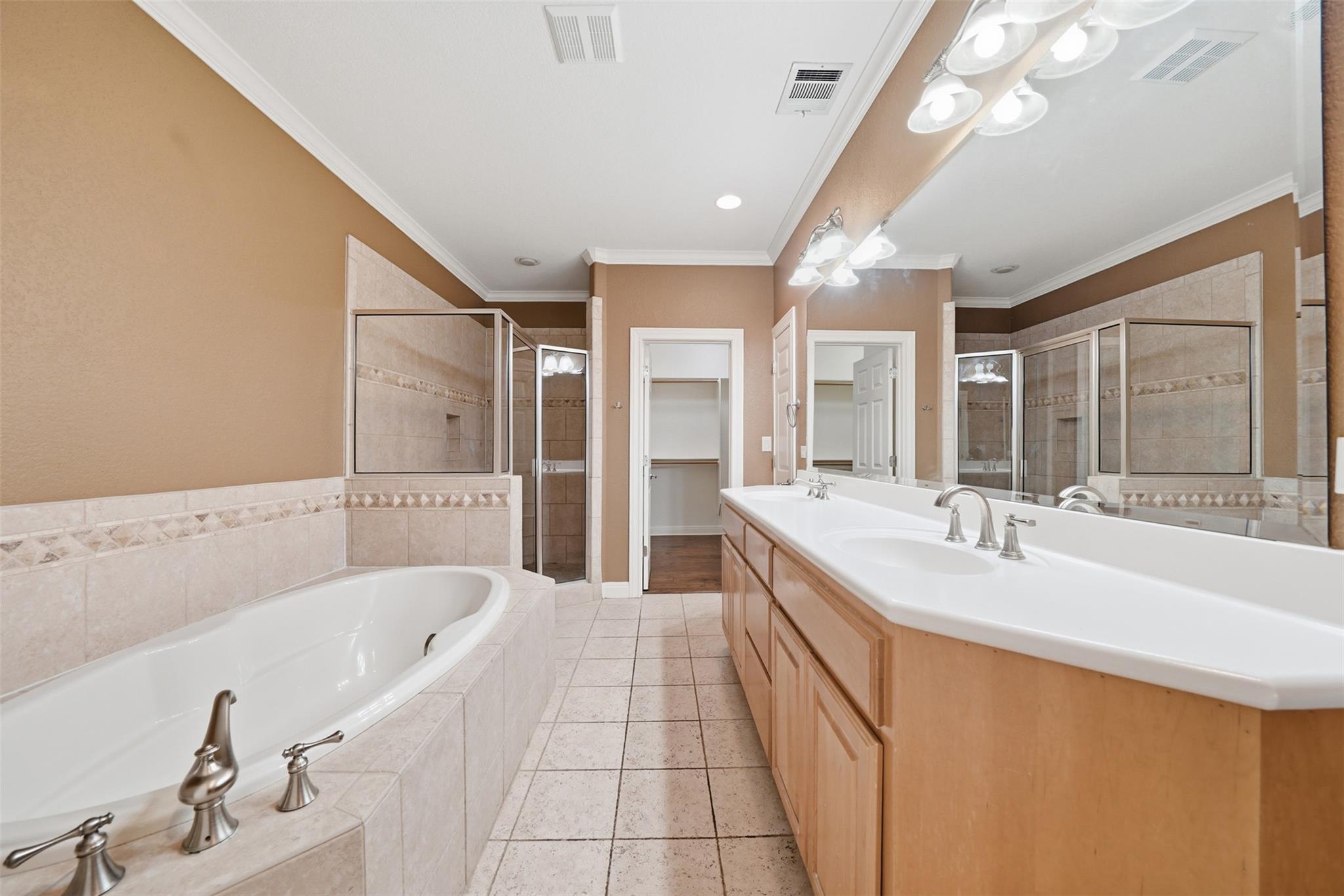 10300 Morado Cv #801 Property Photo 26