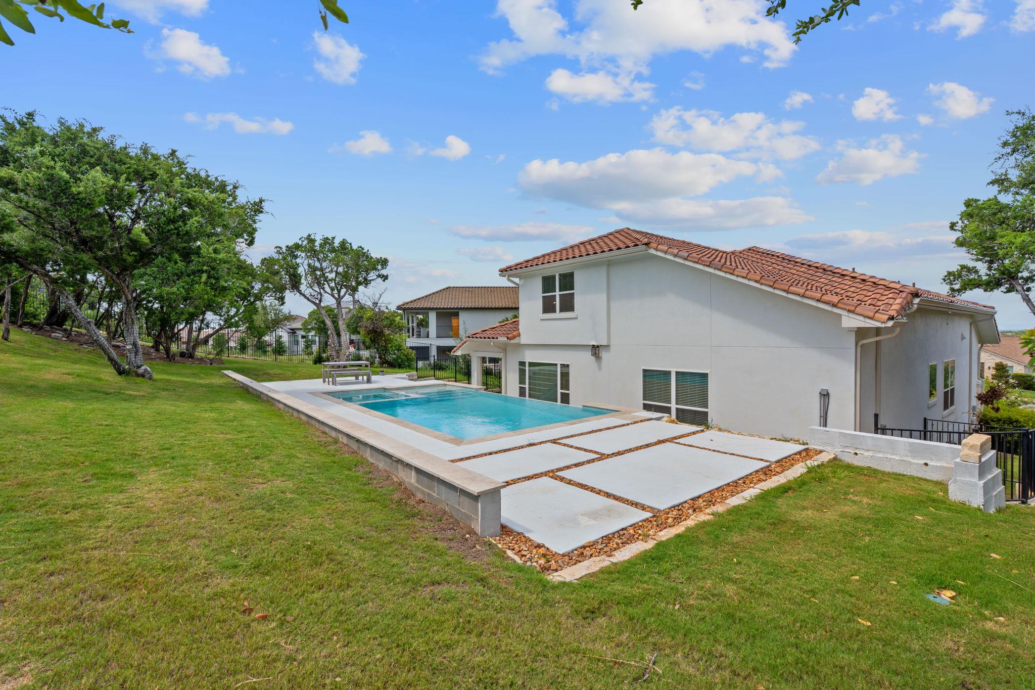 104 Majestic Arroyo Way Property Photo 32