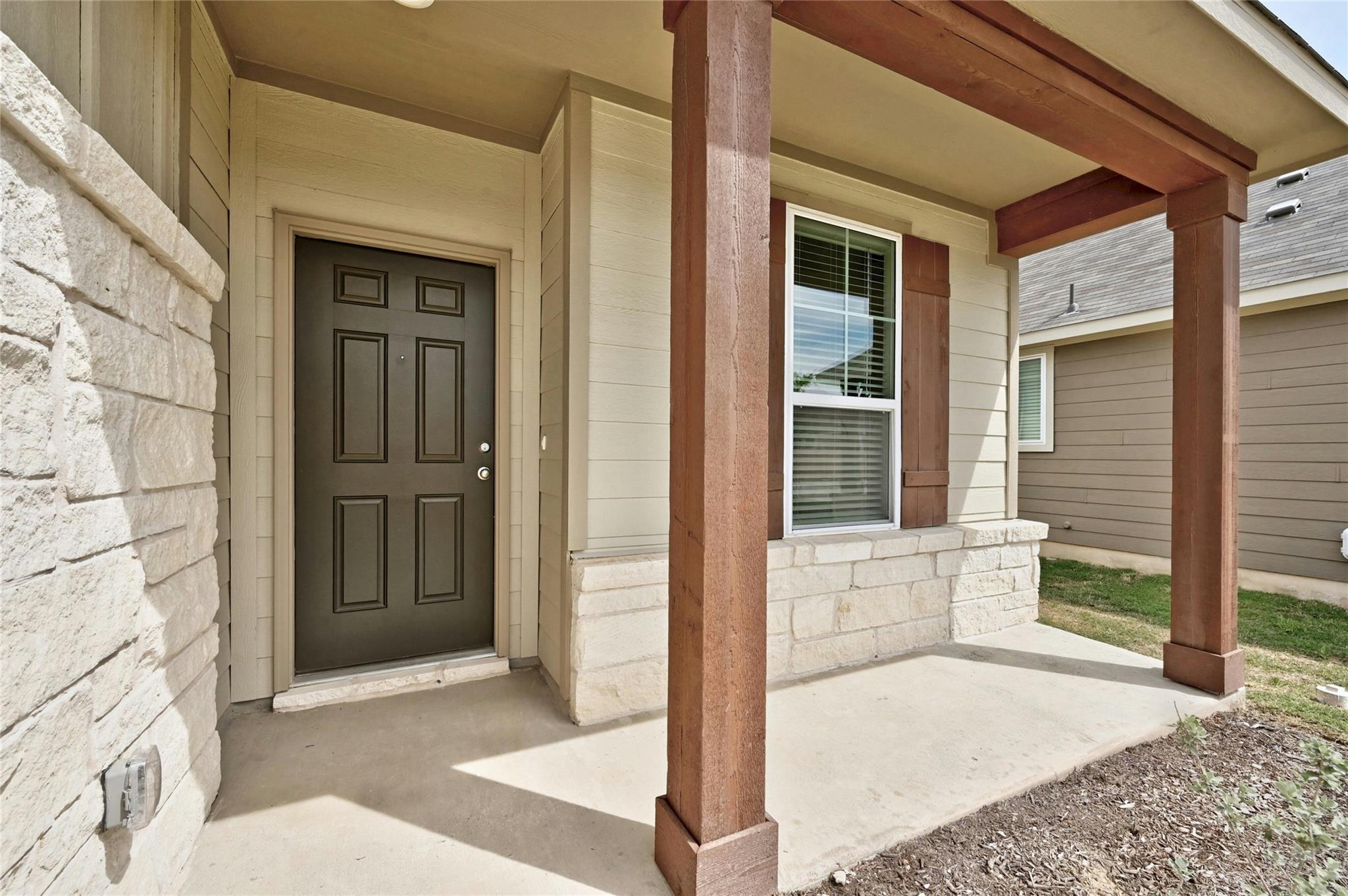 529 Tree Nut Loop Property Photo 2