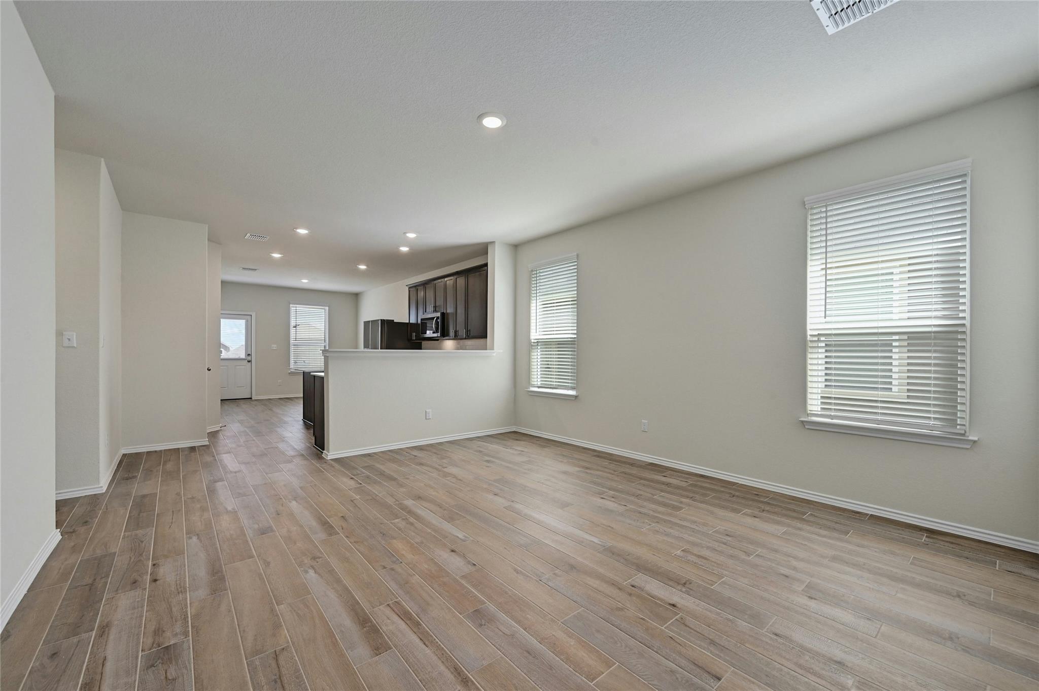 529 Tree Nut Loop Property Photo 3