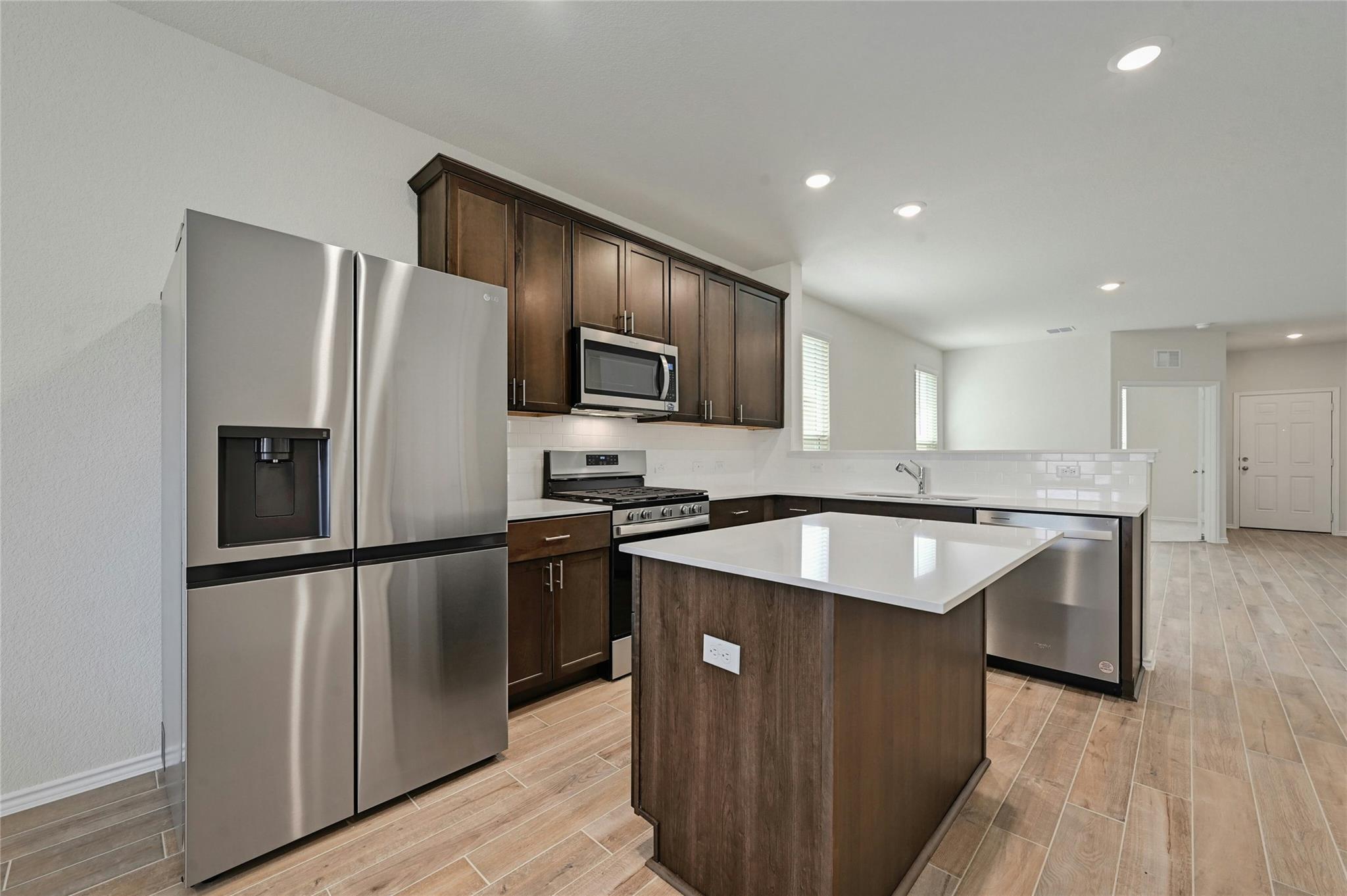 529 Tree Nut Loop Property Photo 12