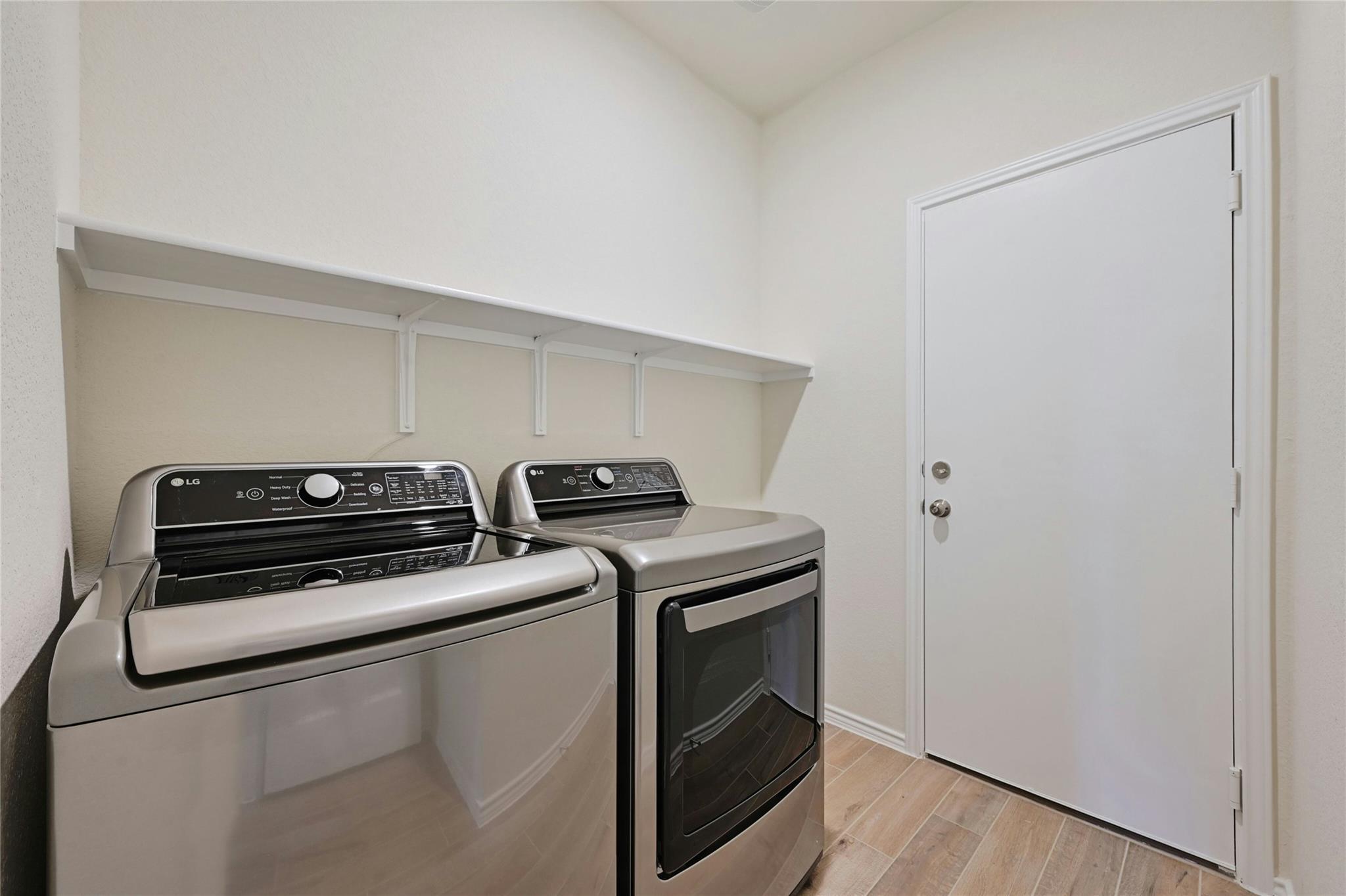 529 Tree Nut Loop Property Photo 22