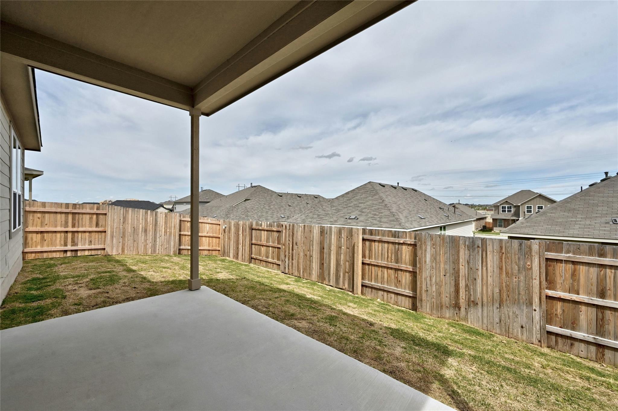 529 Tree Nut Loop Property Photo 23