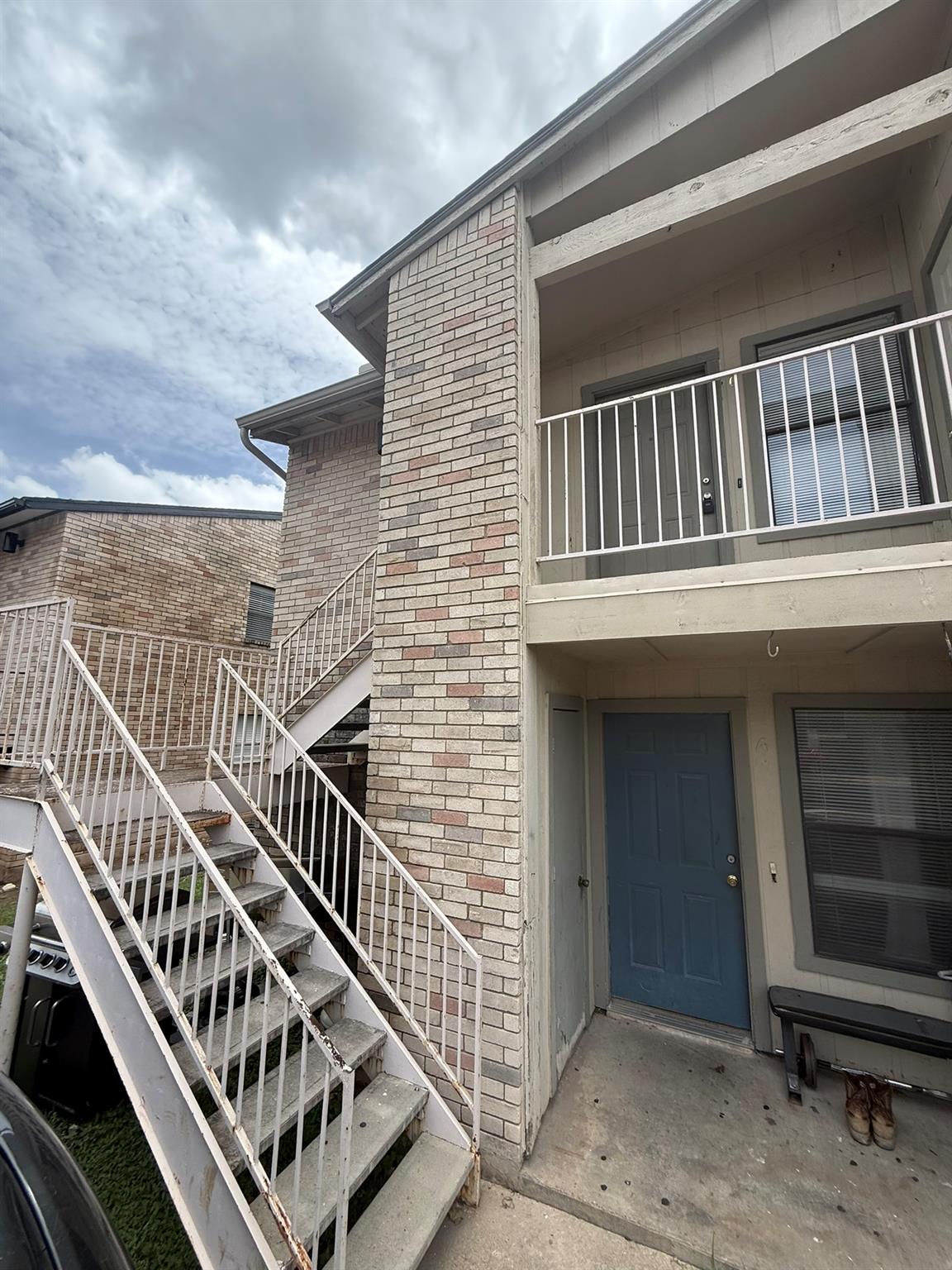 5501 Rose Hill Cir #c Property Photo 1