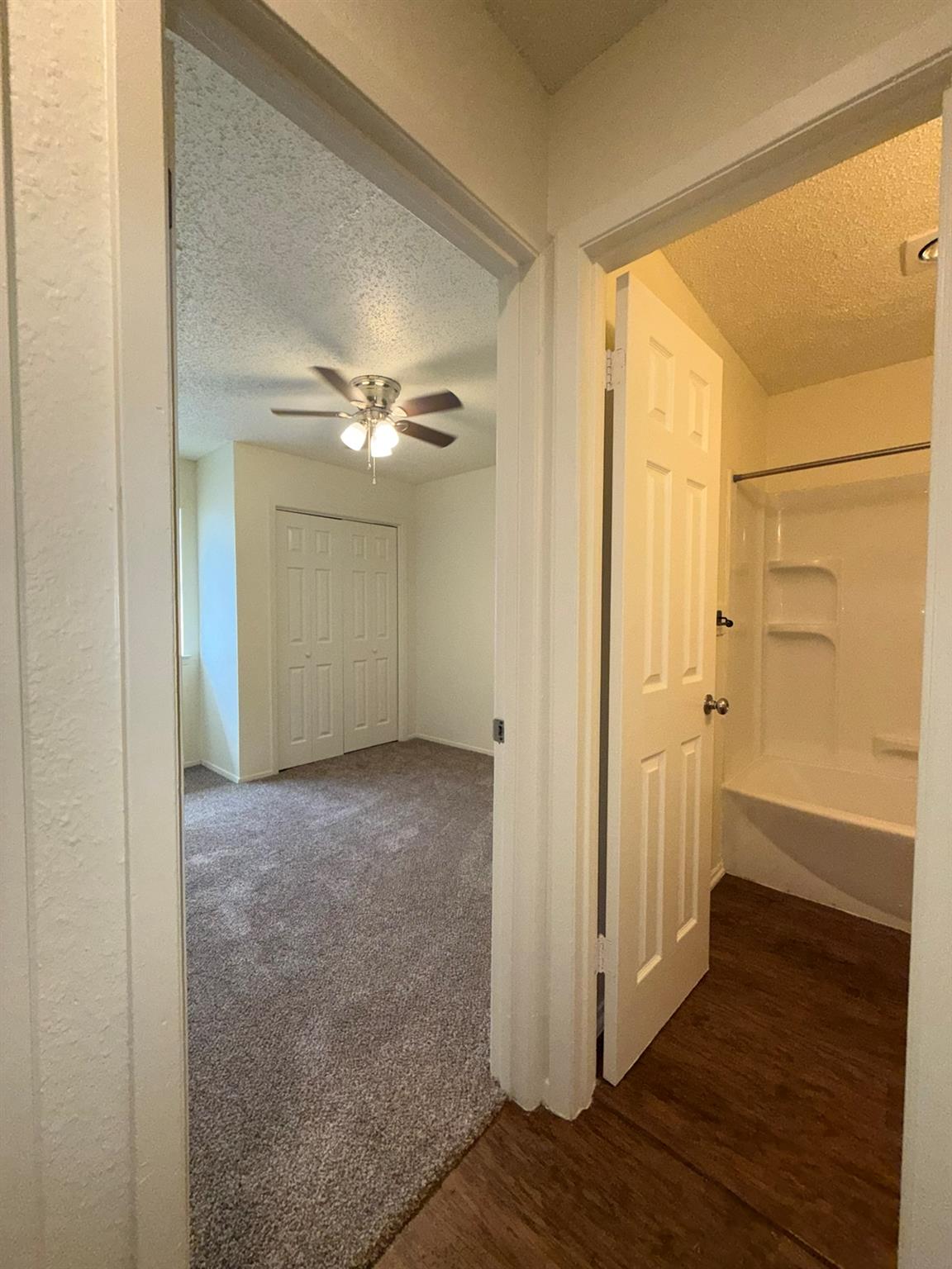 5501 Rose Hill Cir #c Property Photo 12