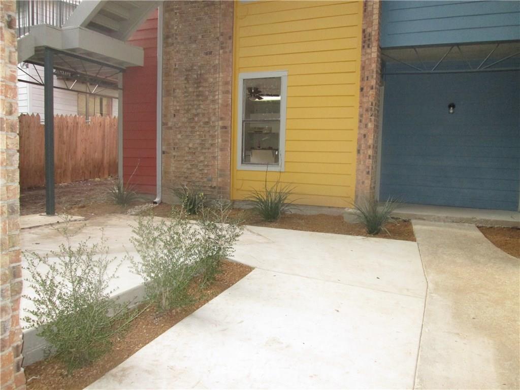 513 South Park Dr #103 Property Photo 3