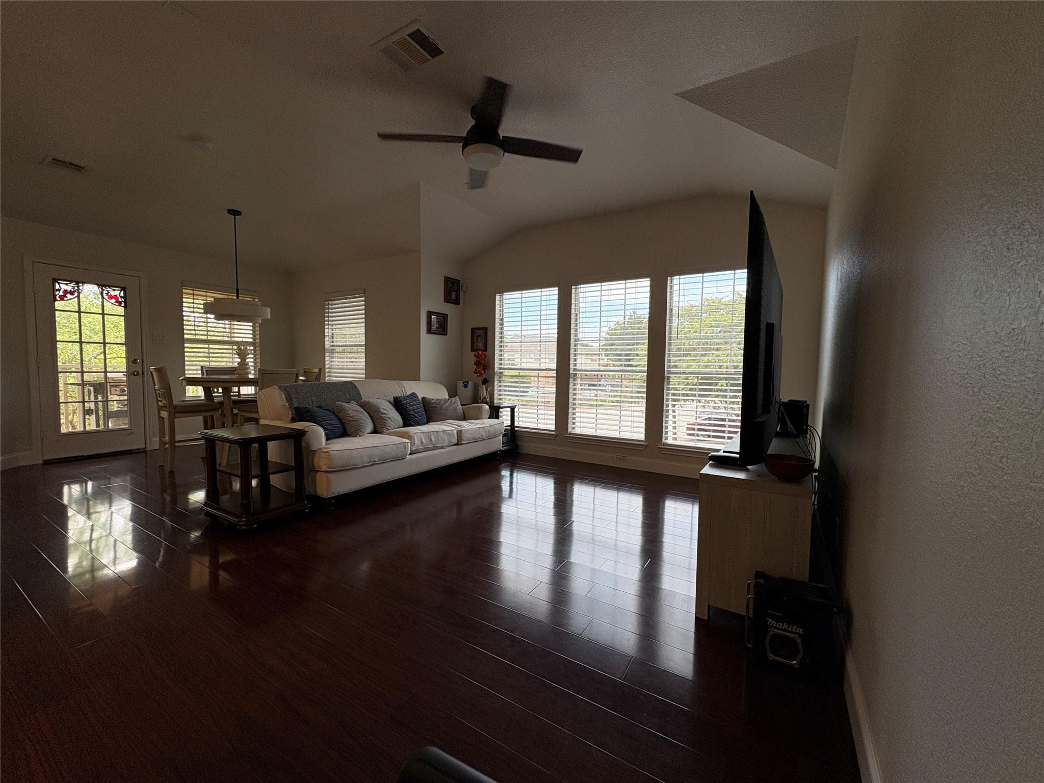 16100 S Great Oaks Dr #4101 Property Photo 3