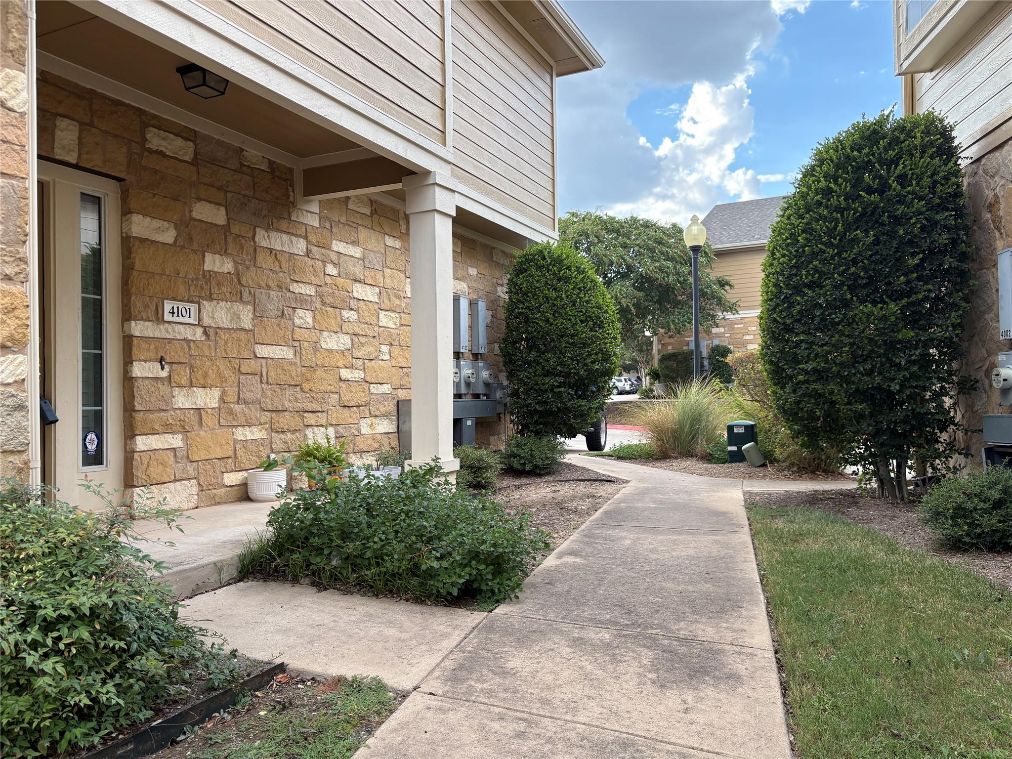 16100 S Great Oaks Dr #4101 Property Photo 14
