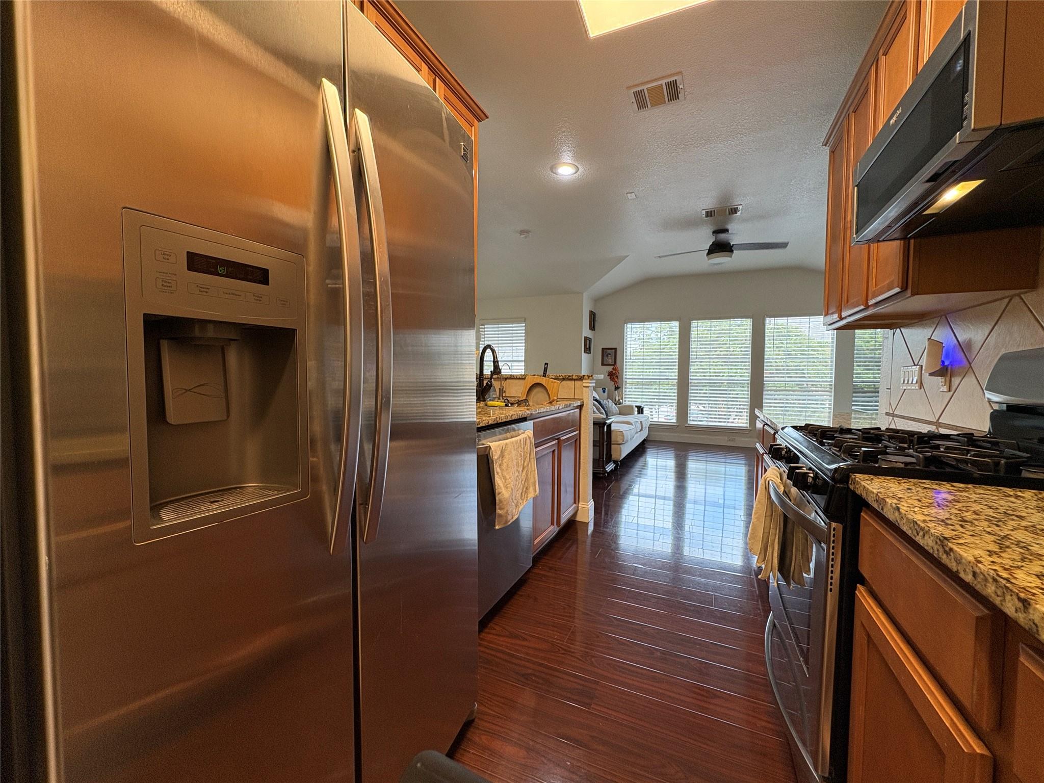 16100 S Great Oaks Dr #4101 Property Photo 21