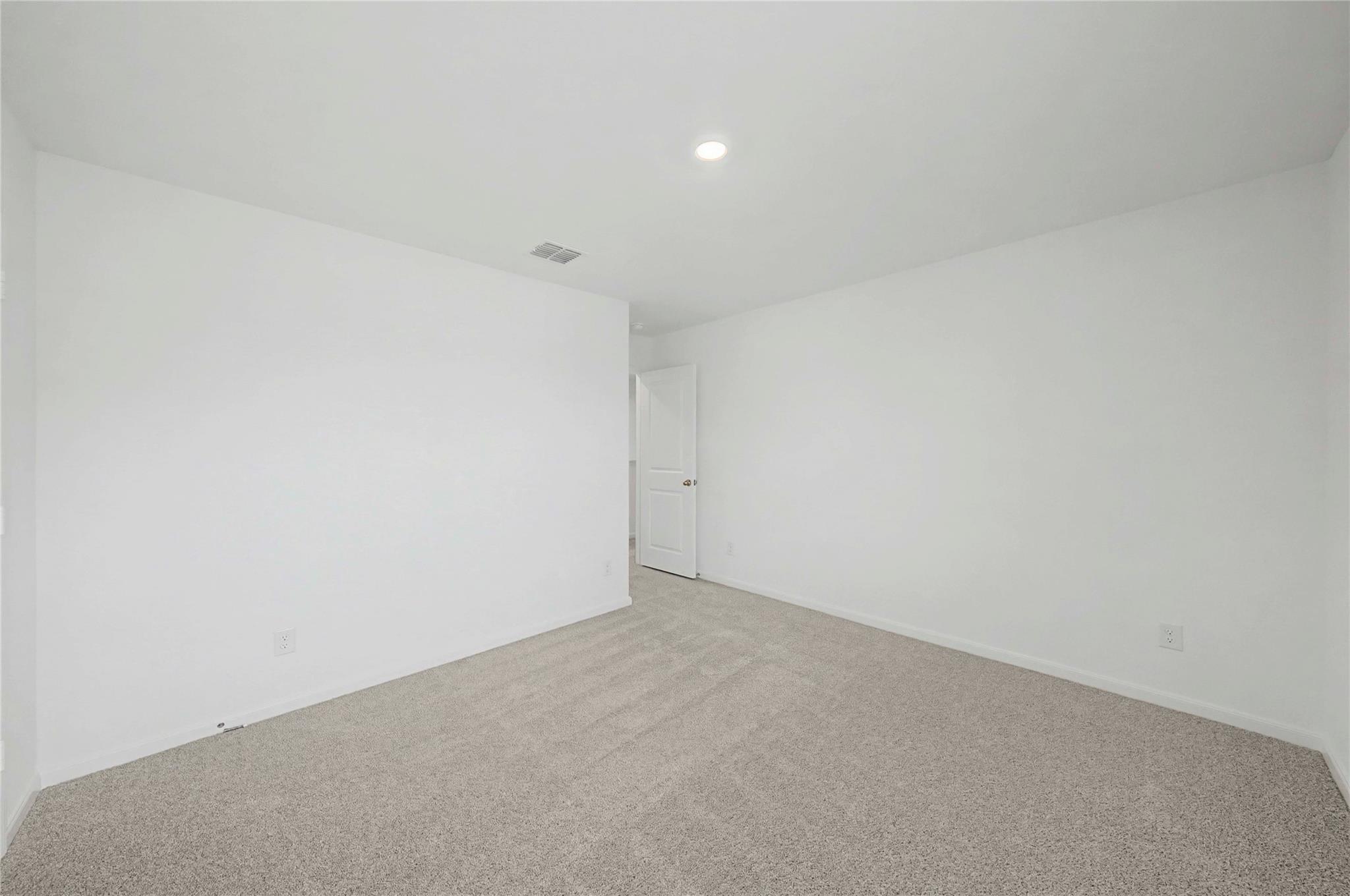 409 Silent Meadow Run Property Photo 12