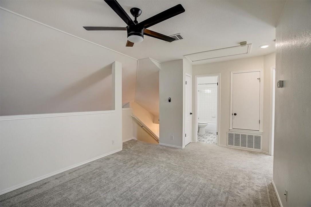 2016 Ravenscroft Dr Property Photo 25