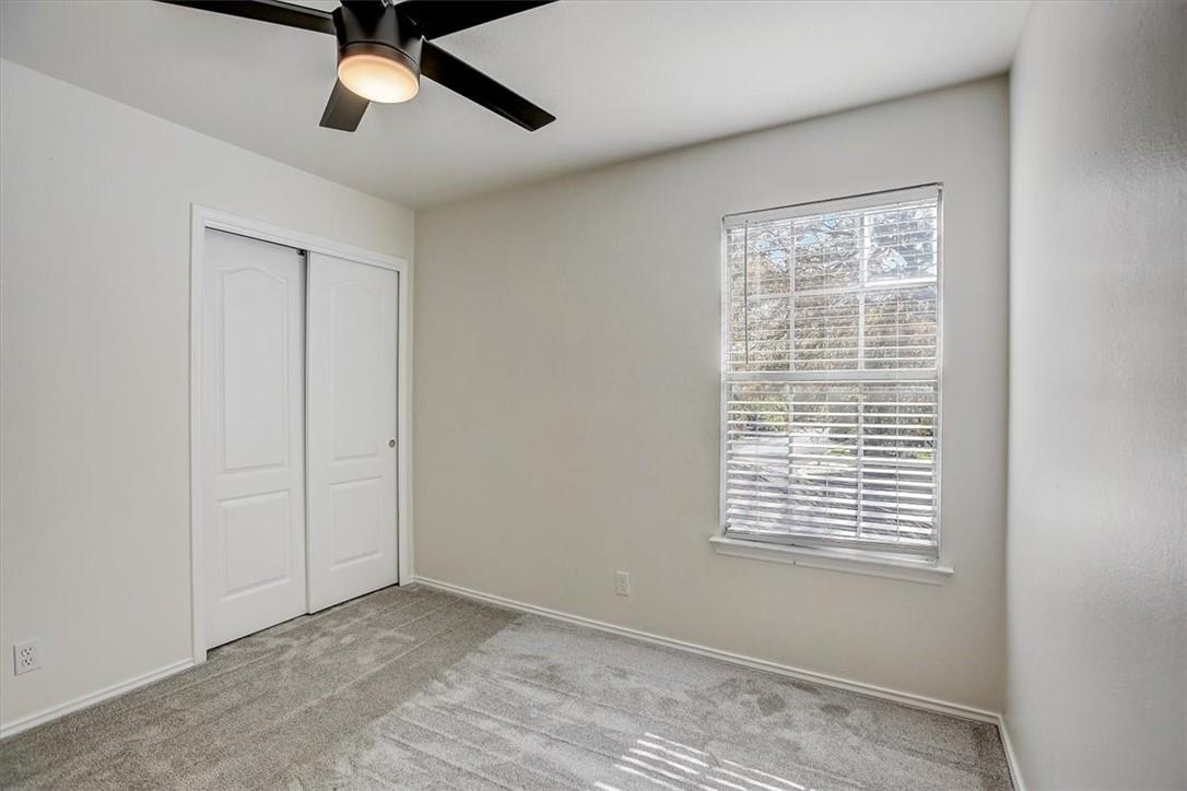 2016 Ravenscroft Dr Property Photo 29
