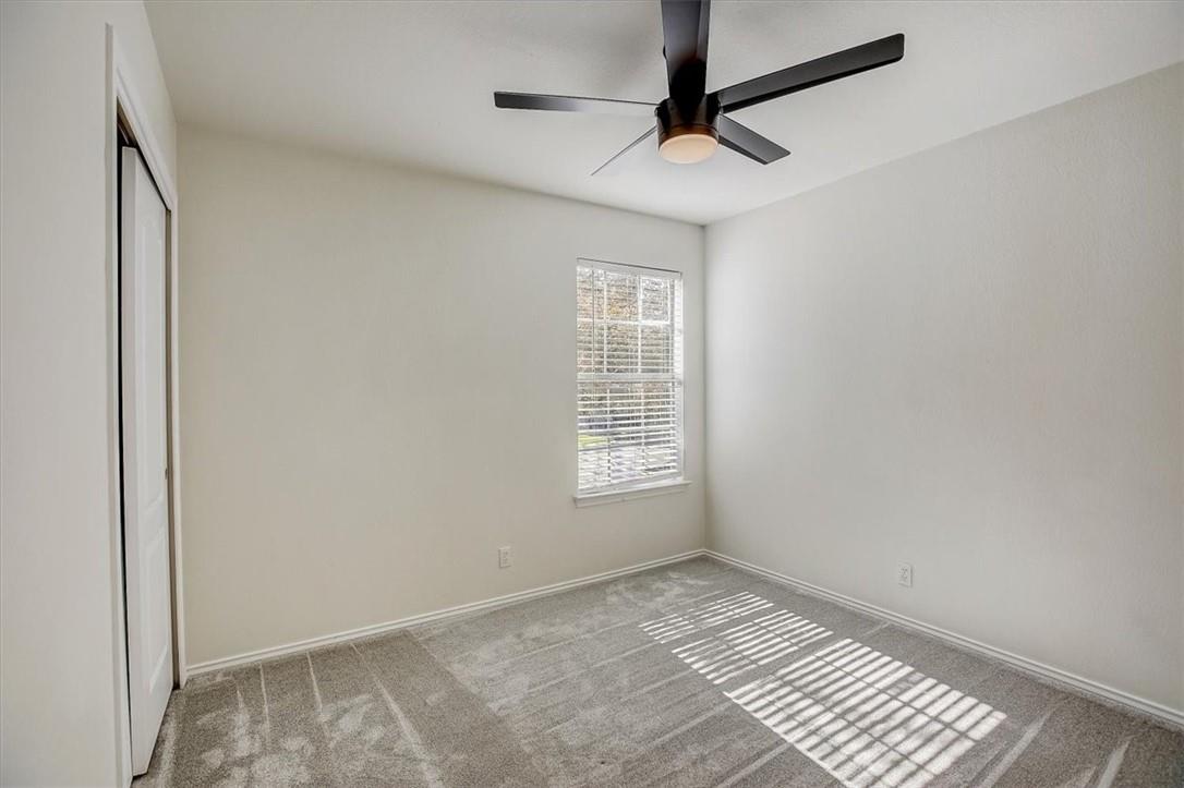 2016 Ravenscroft Dr Property Photo 30