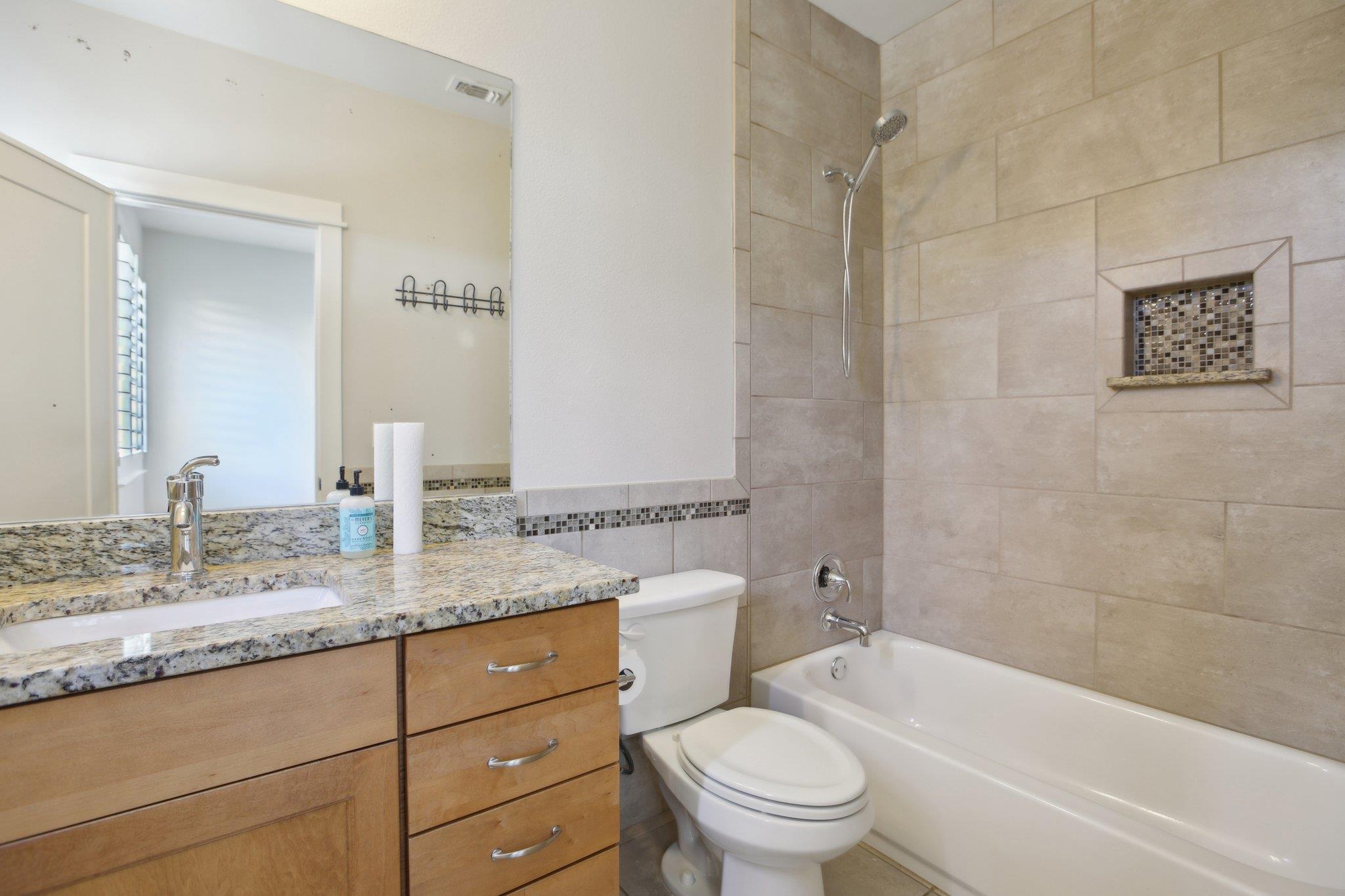 4008 Valley View Rd #a Property Photo 13