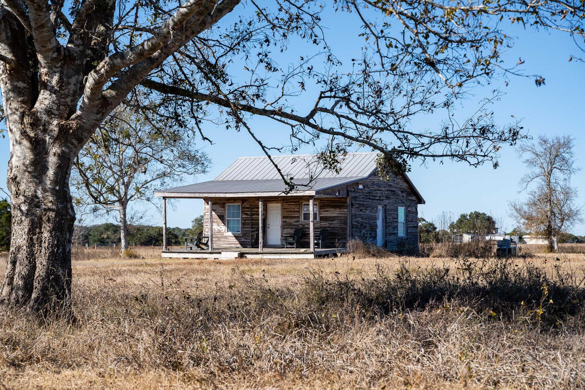 1571 Schulze Rd Property Photo 1