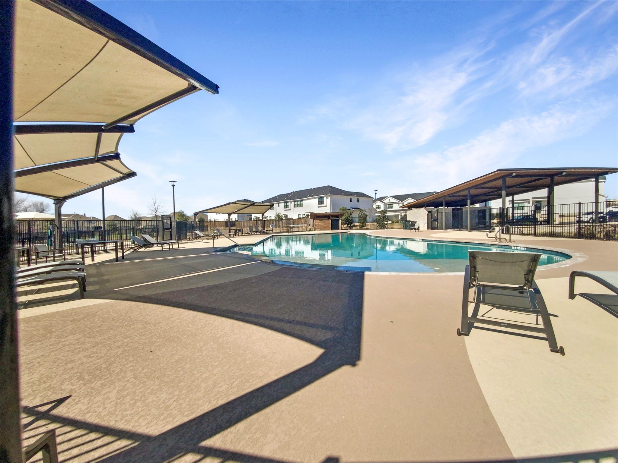 540 Fieldwood Dr #a Property Photo 8